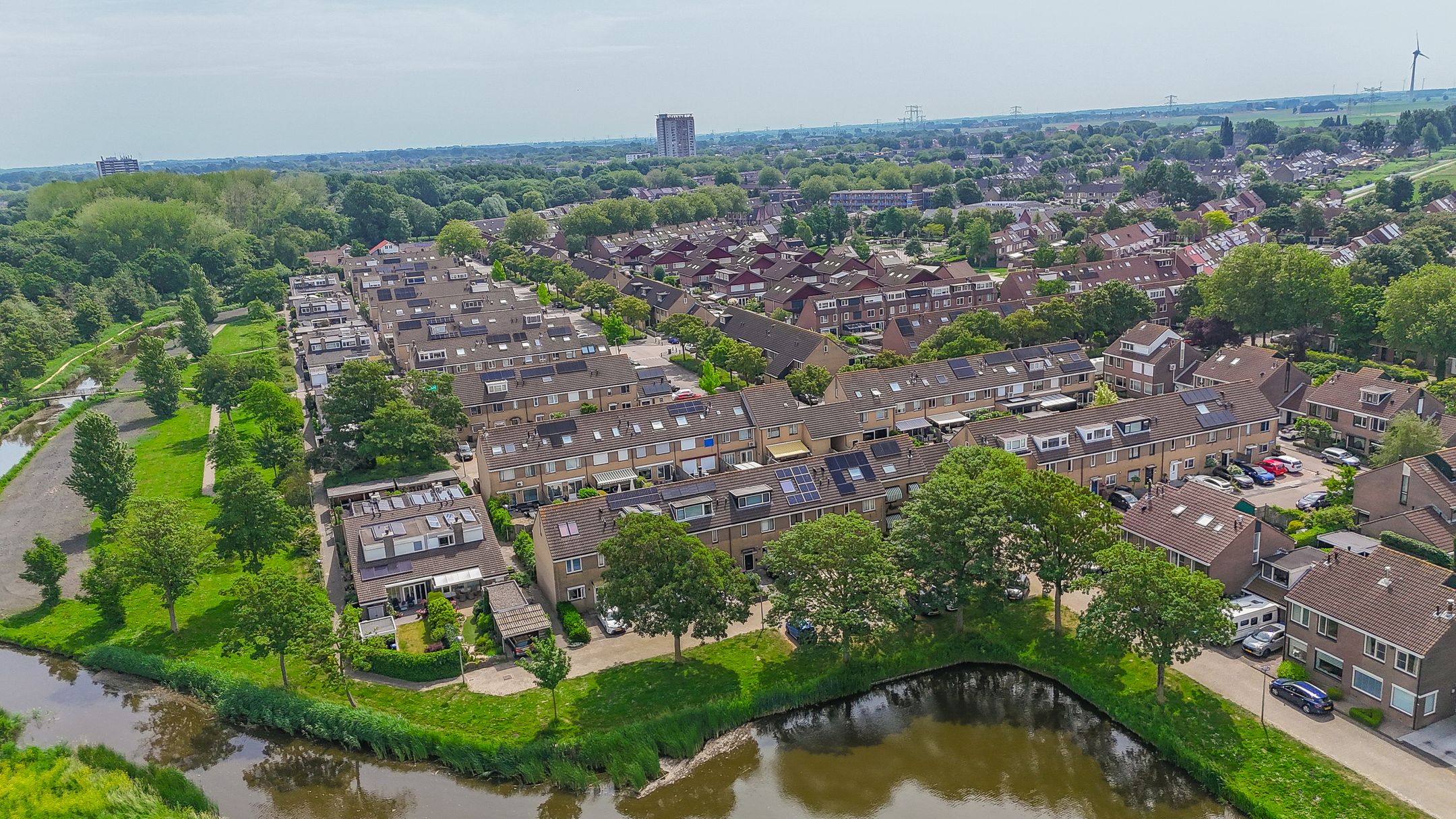 Foto van Bazuinstraat 20, Spijkenisse