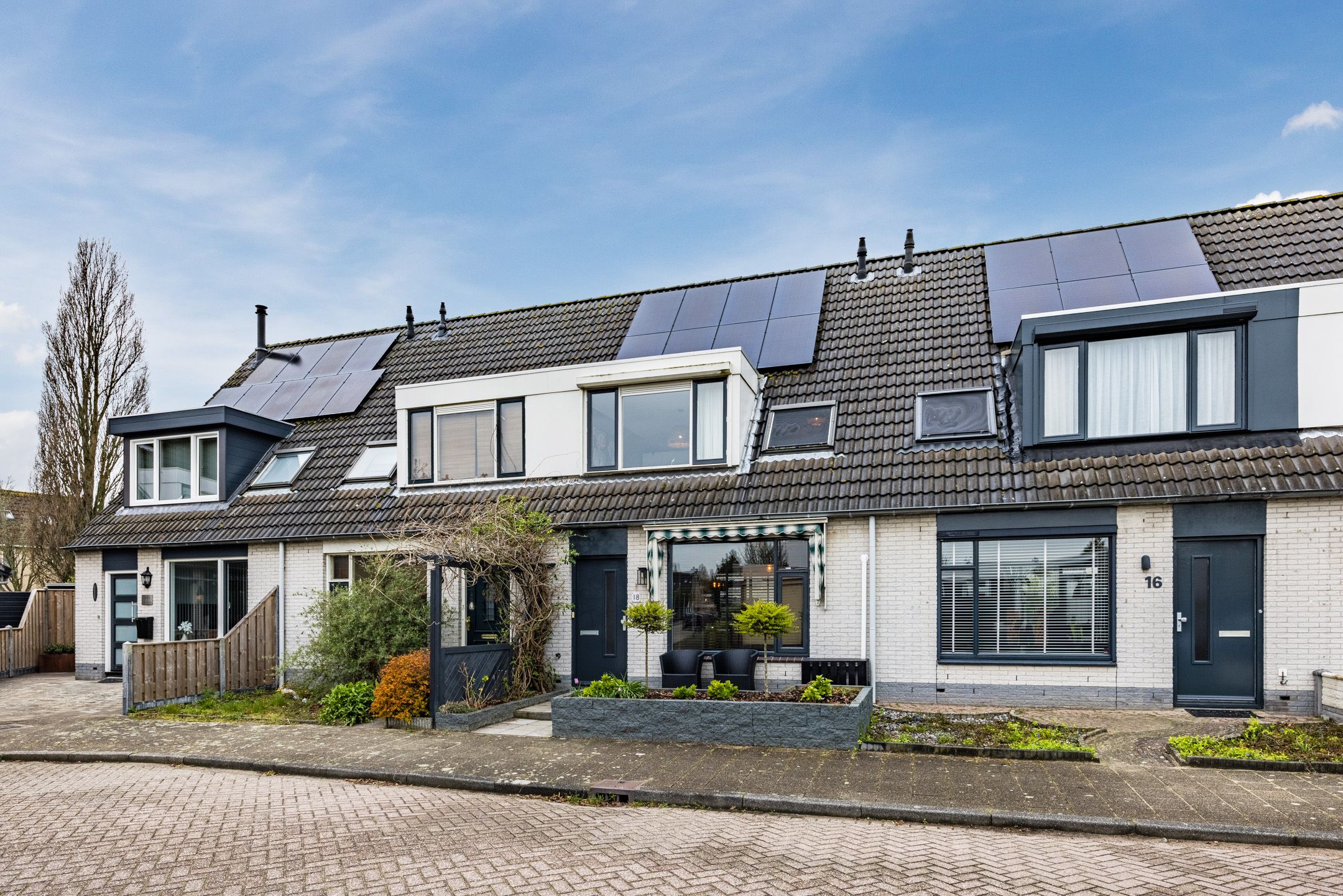 Foto van Baron van Leydenstraat 18, Hellevoetsluis