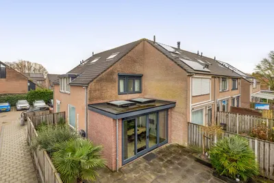 Foto van Bernhardplaats 16, Hellevoetsluis