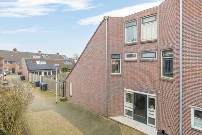 Foto van Molbord 17, Hellevoetsluis portiekwoning
