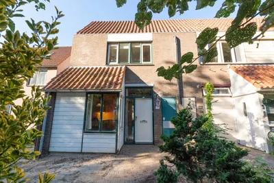 Foto van De Brabant 13, Hellevoetsluis