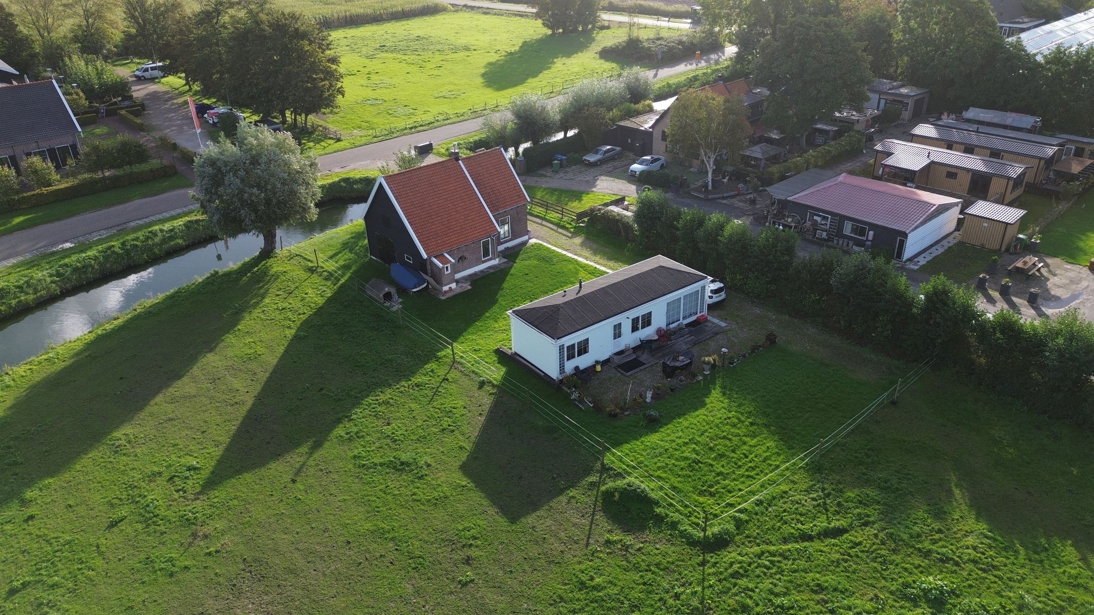 Foto van Bollaarsdijk 2, Oostvoorne