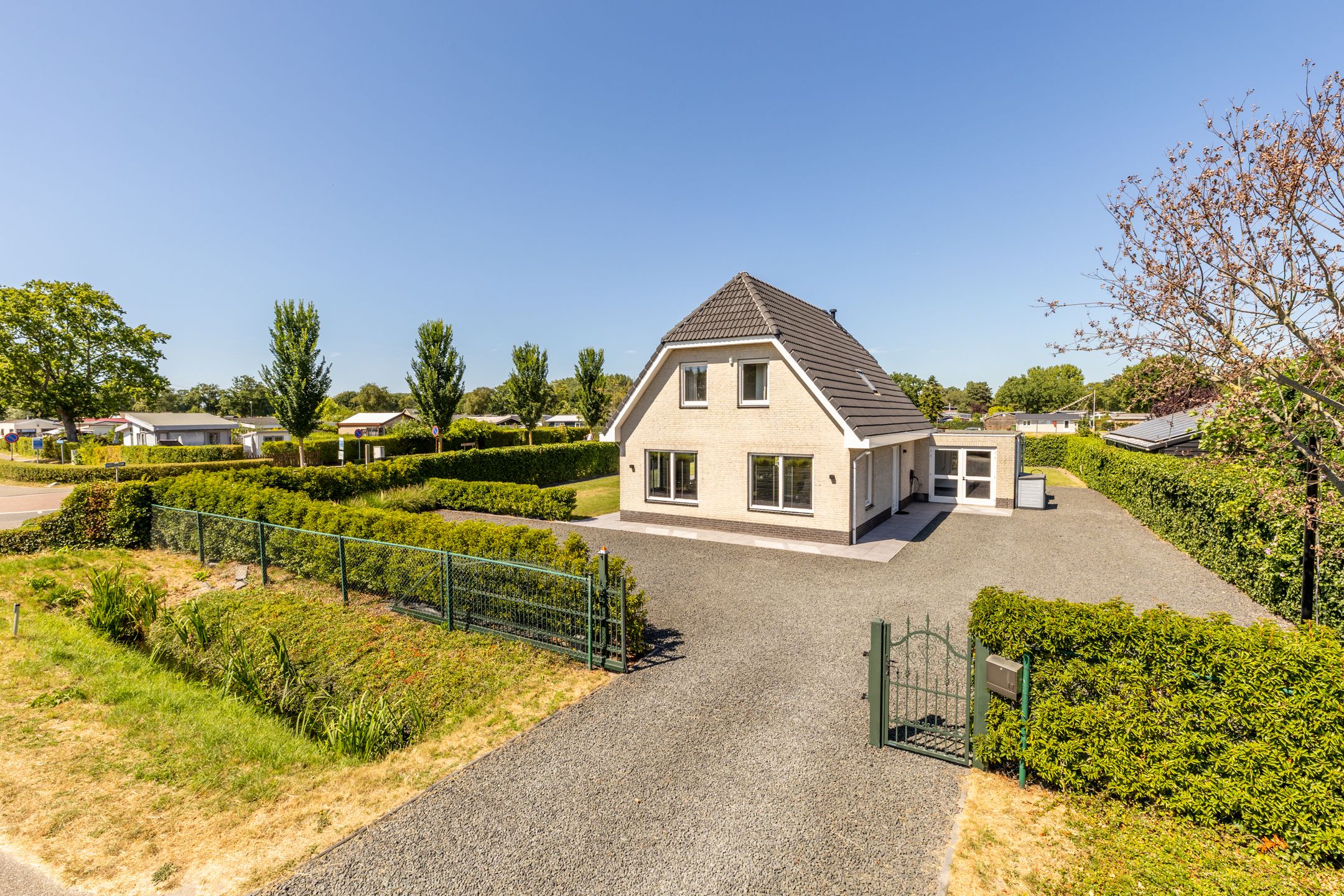 Foto van Zeehoeveweg 17, Oostvoorne