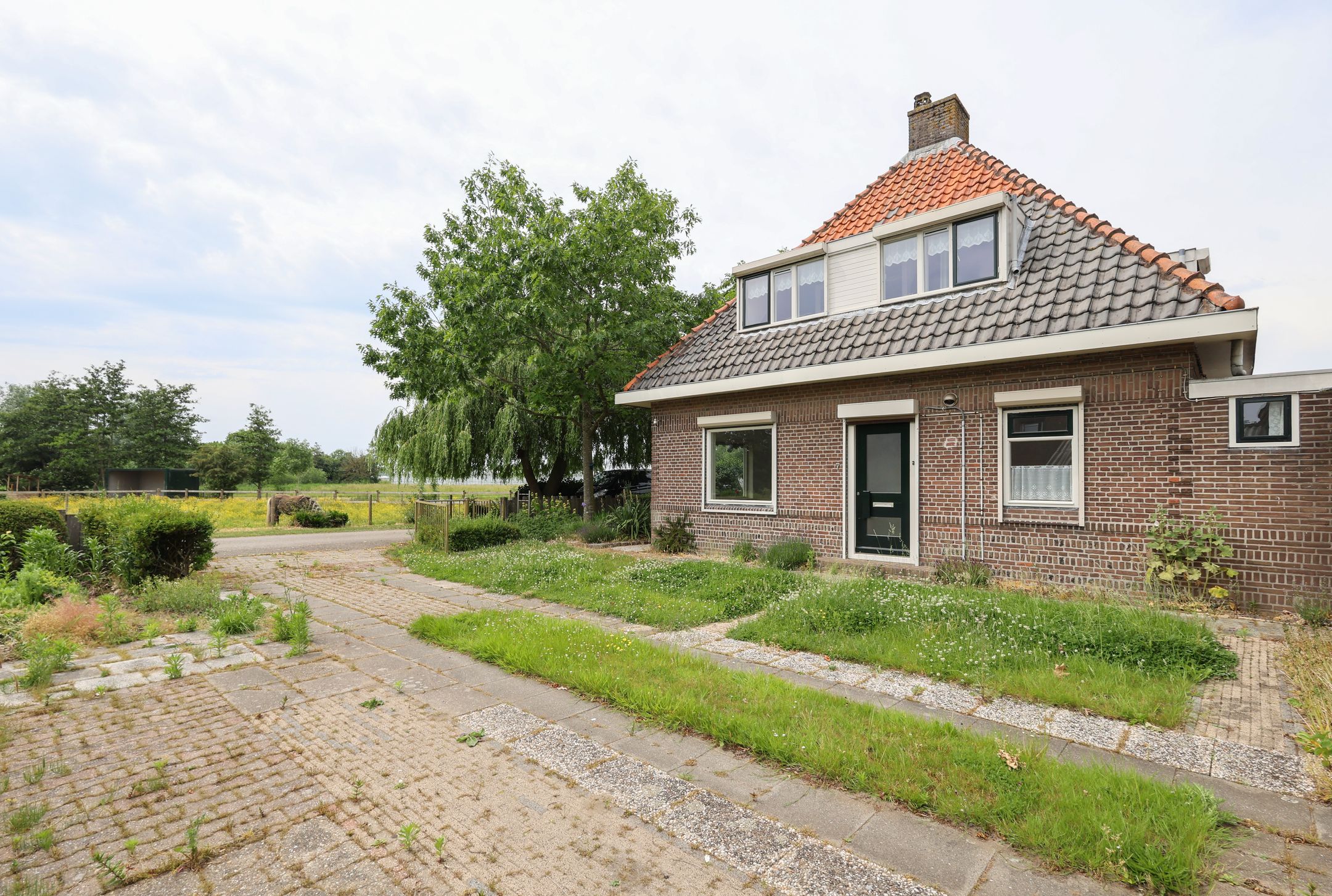 Foto van Korteweg 7, Tinte