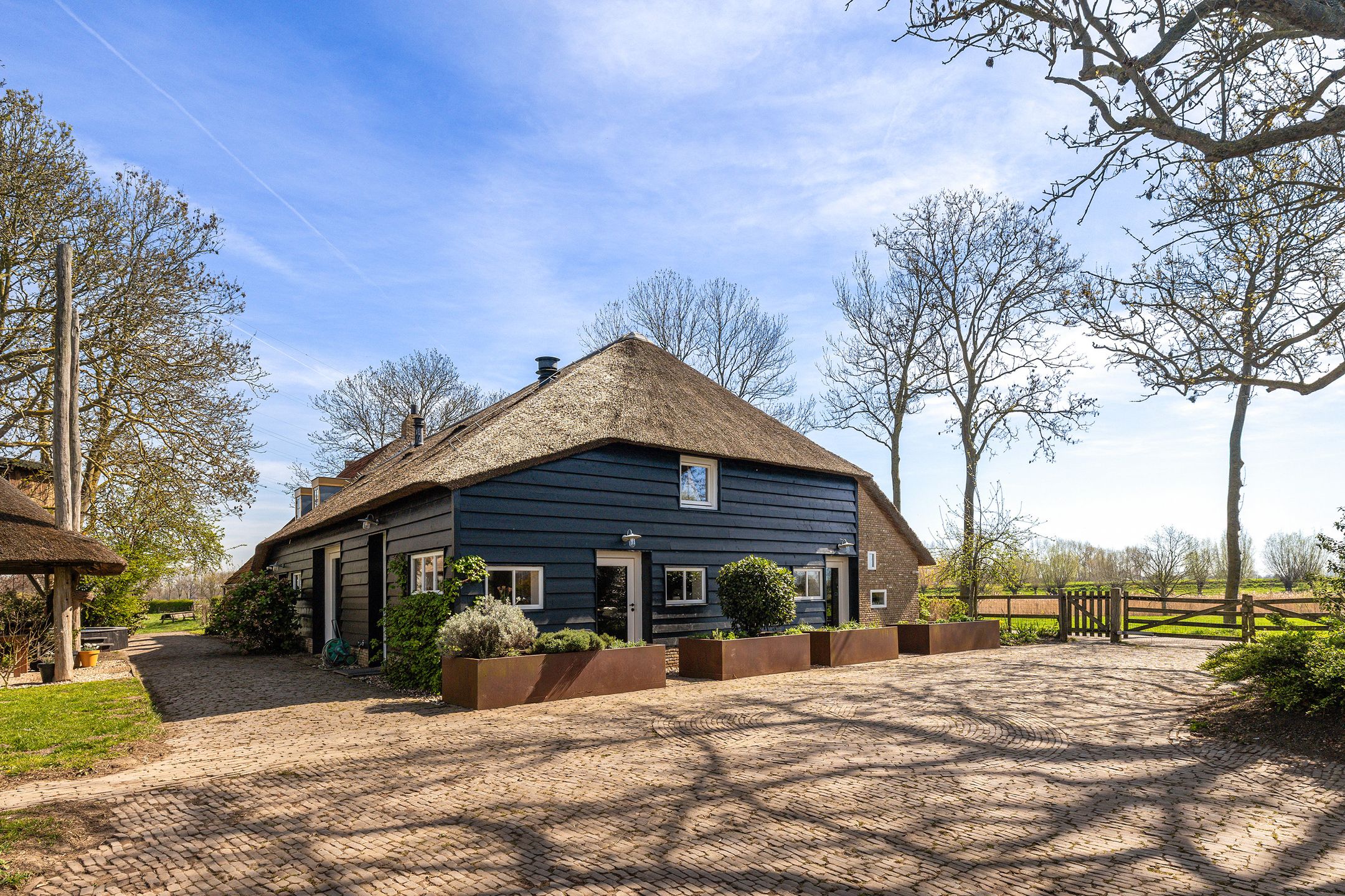 Foto van Wouddijk 12, Zwartewaal