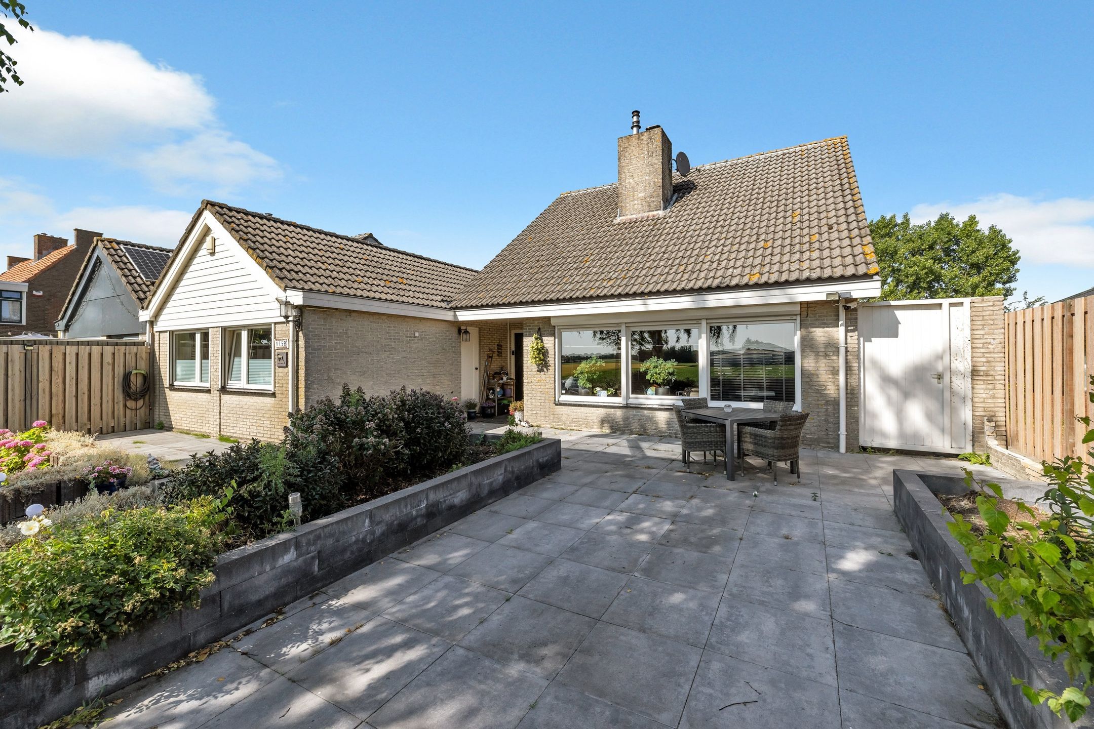 Foto van Rijswaardsedijk 15b, Zwartewaal