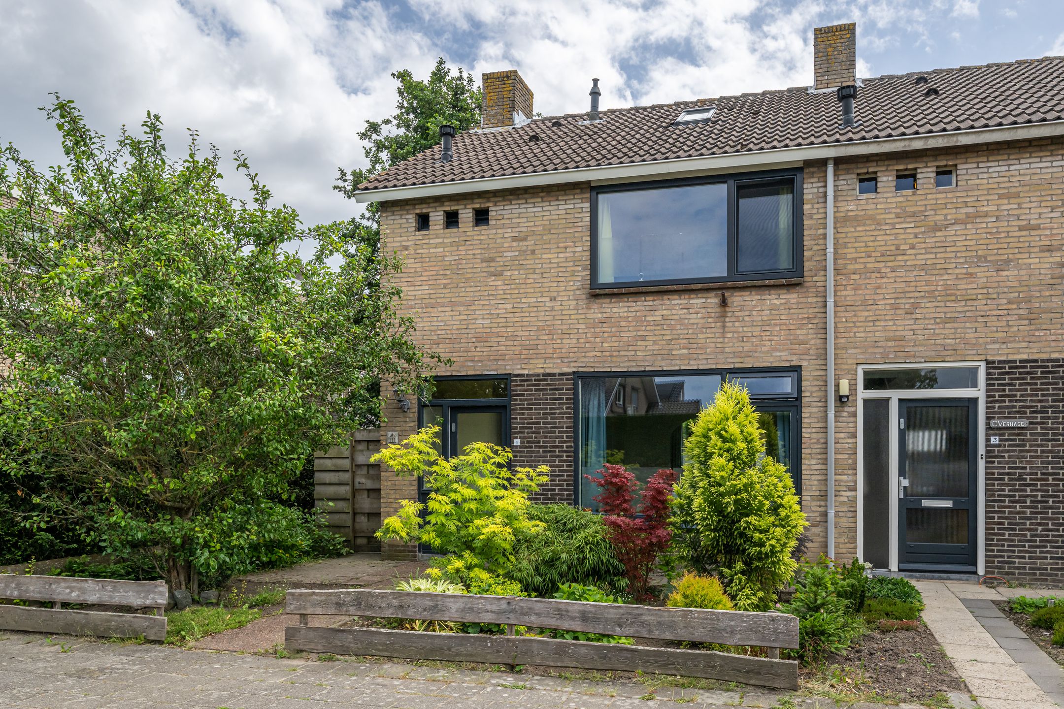 Foto van Rembrandtlaan 1, Middelharnis