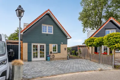 Foto van Sluuslaan 39, Middelharnis