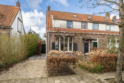 Foto van Beatrixlaan 4, Dirksland