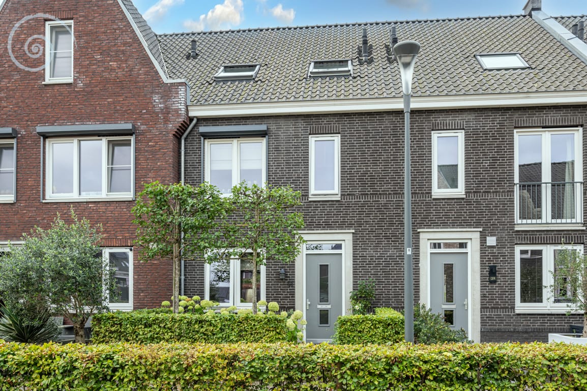 Foto van Iepenlaan 41, Dirksland