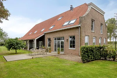 Foto van Zuiddijk 3, Herkingen