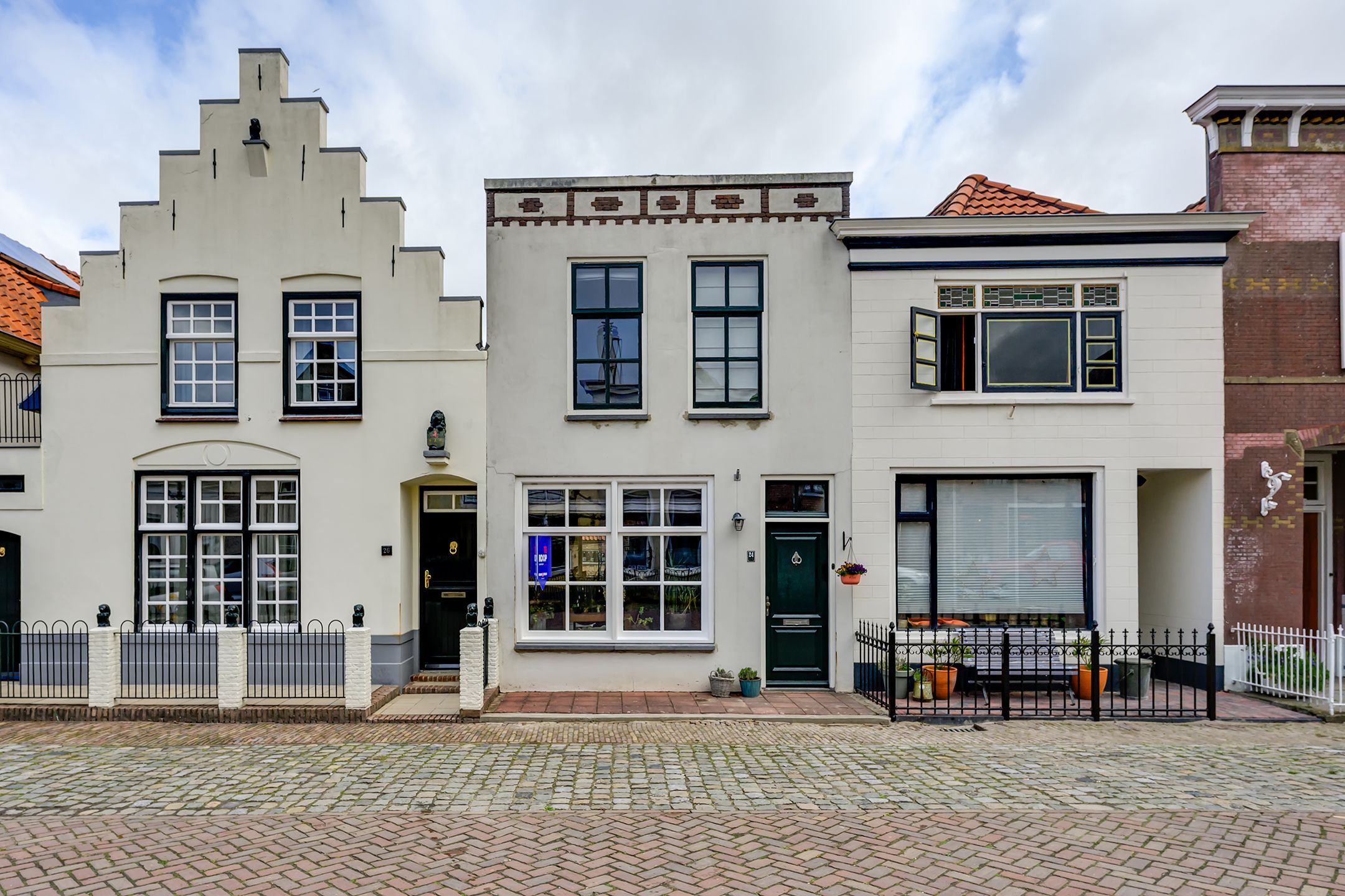 Foto van Voorstraat 24, Ooltgensplaat