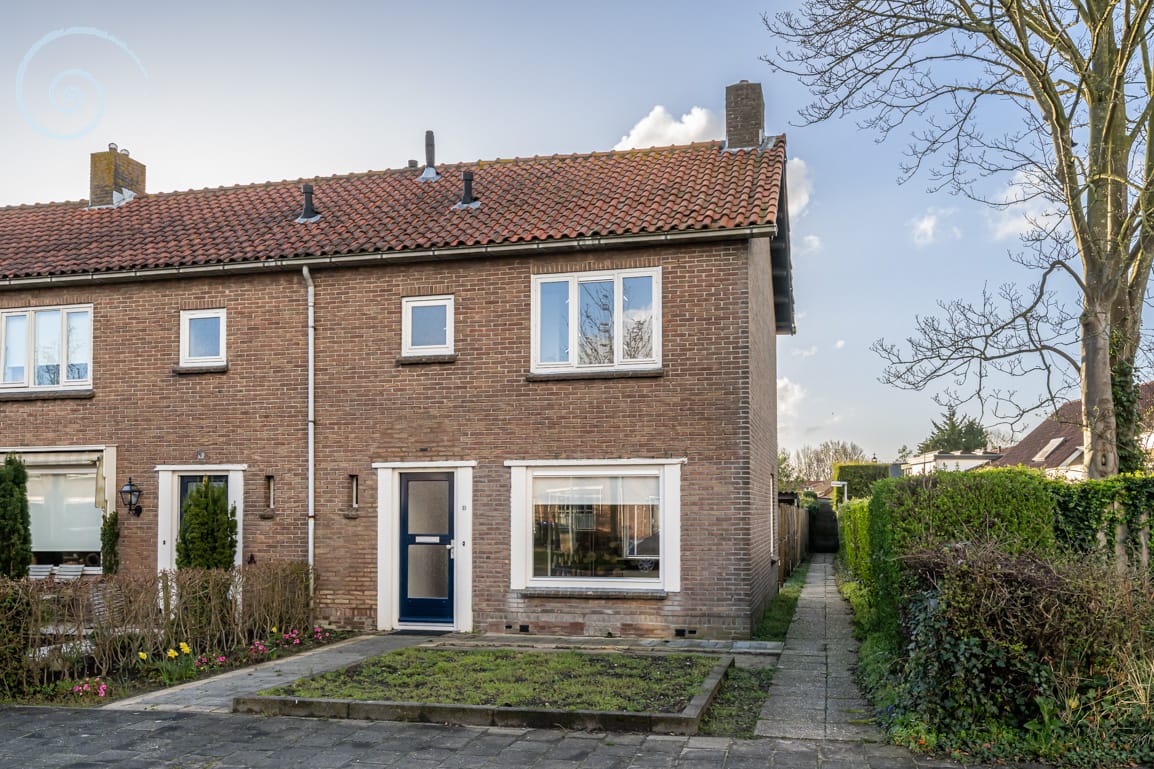 Foto van Esdoornstraat 33, Ooltgensplaat