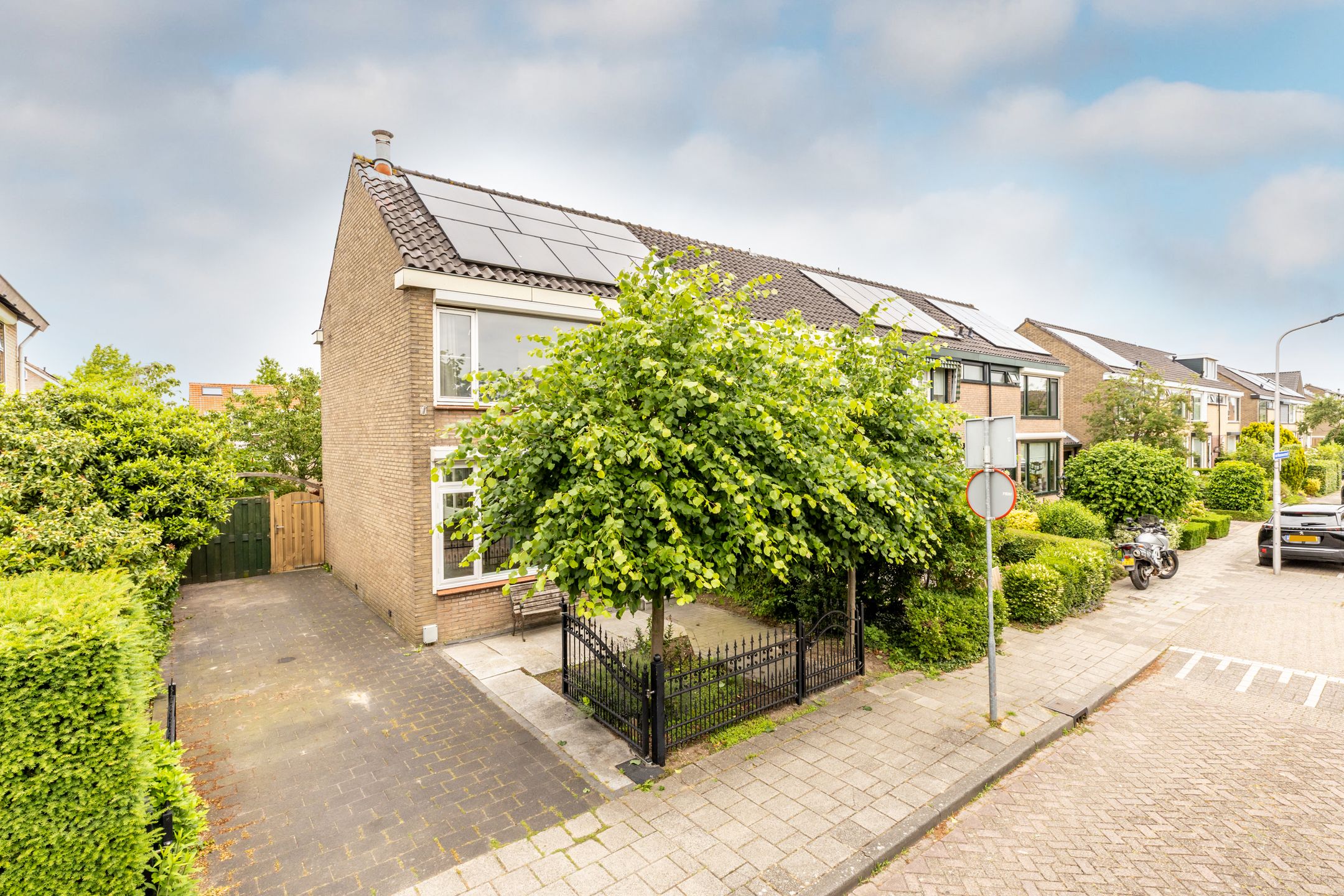 Foto van van Wassenaerstraat 68, Oud-Beijerland
