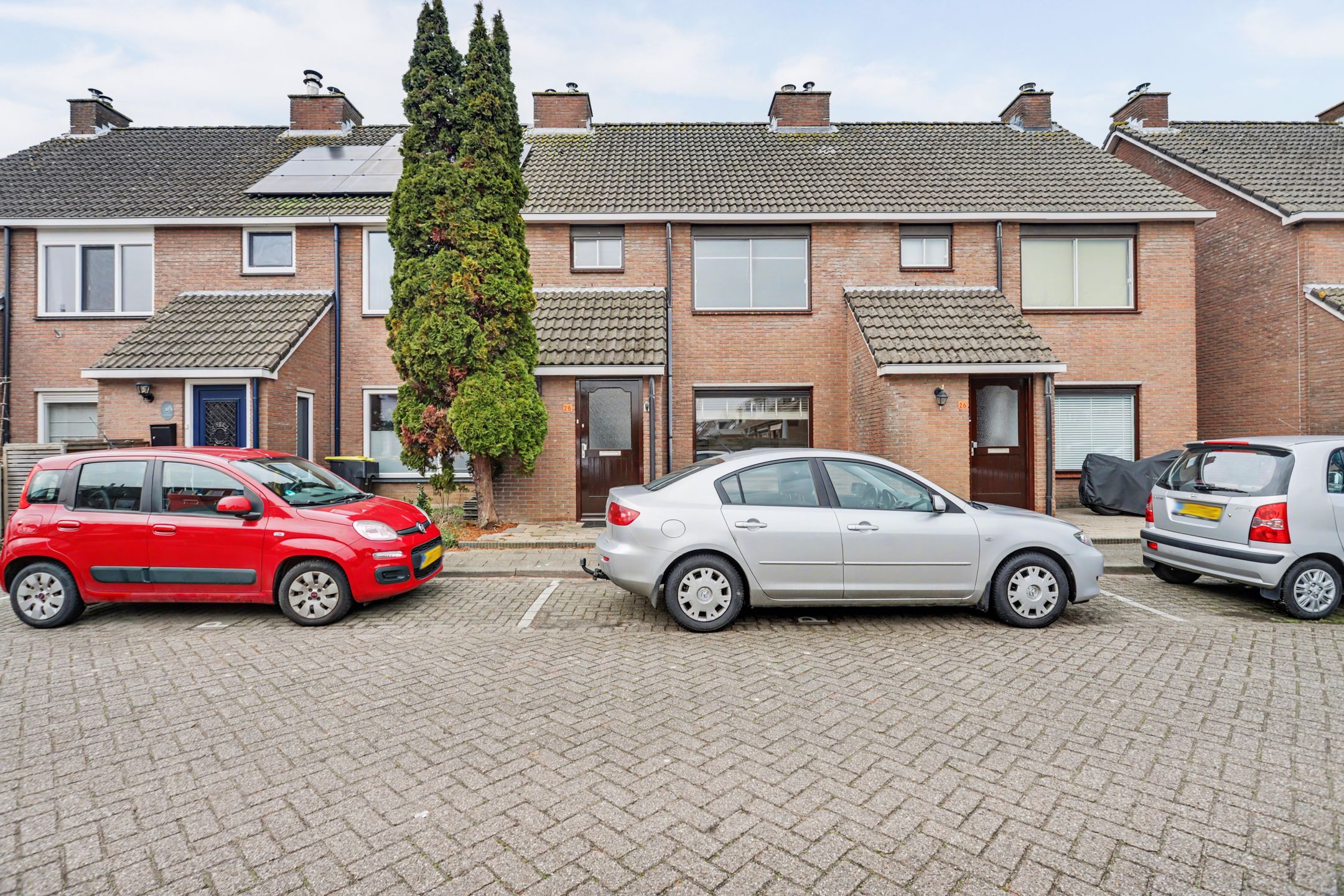 Foto van Lepelaar 28, Oud-Beijerland