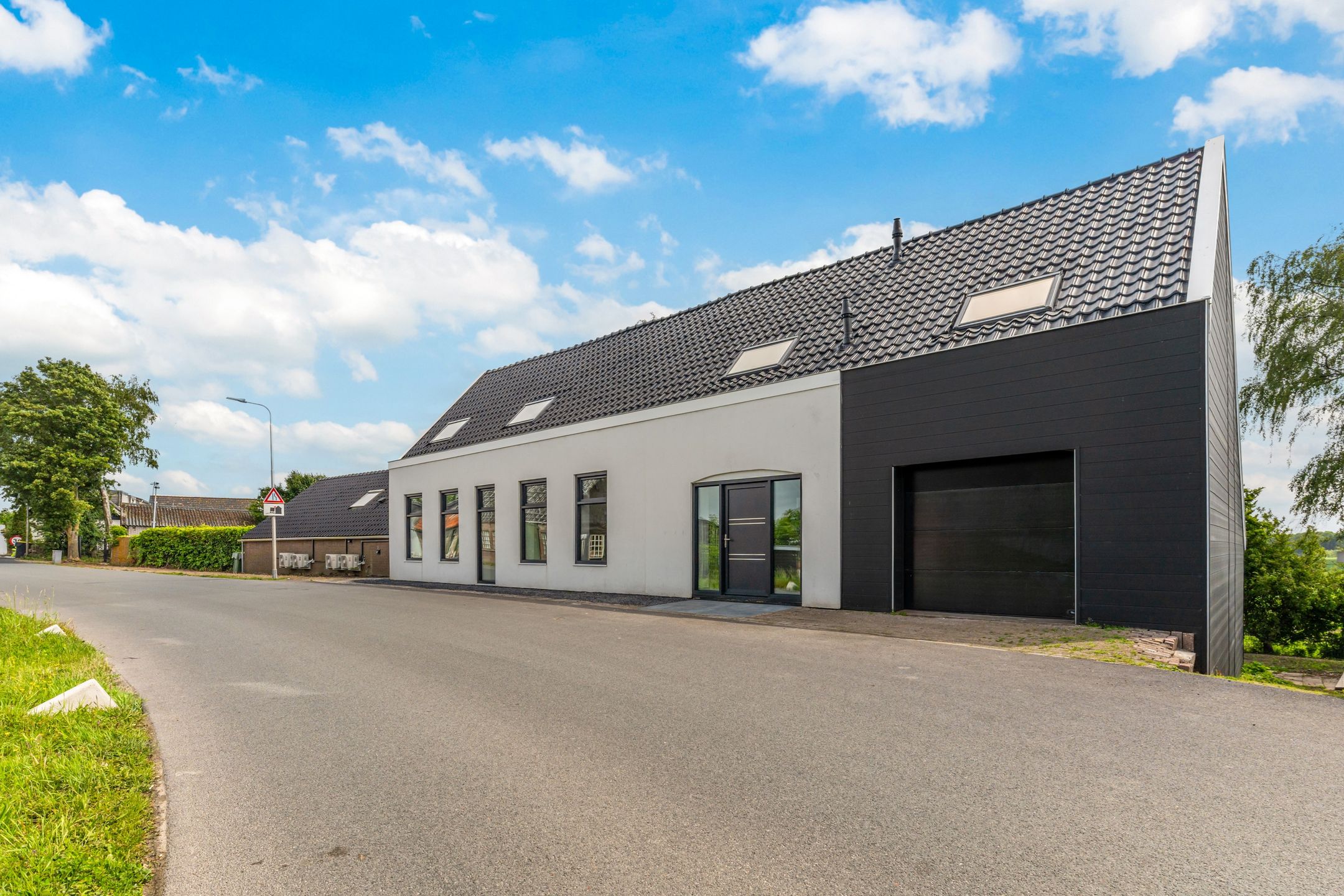 Foto van Zuidzijdsedijk 30, Nieuw-beijerland