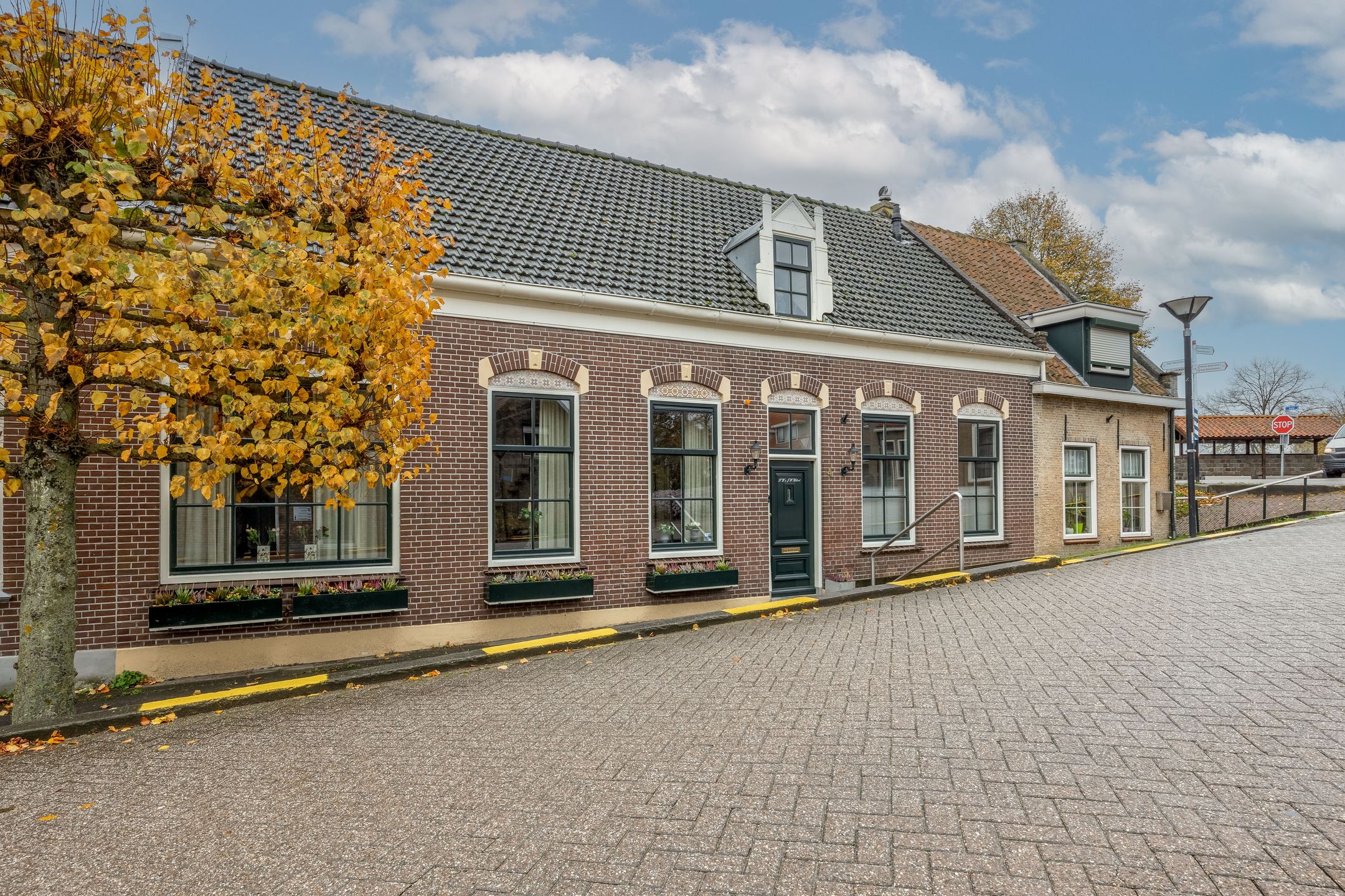 Foto van Voorstraat 4, Piershil