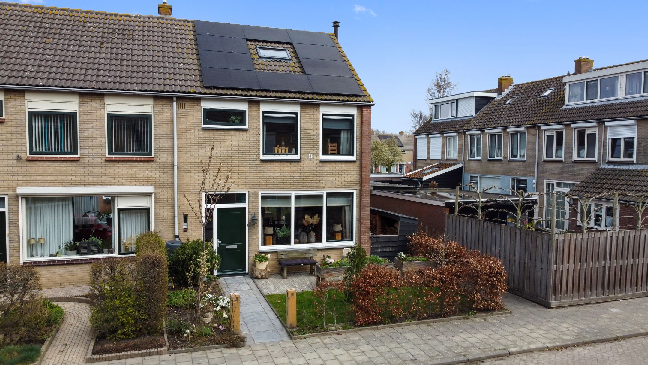 Foto van van Almondestraat 8, Goudswaard