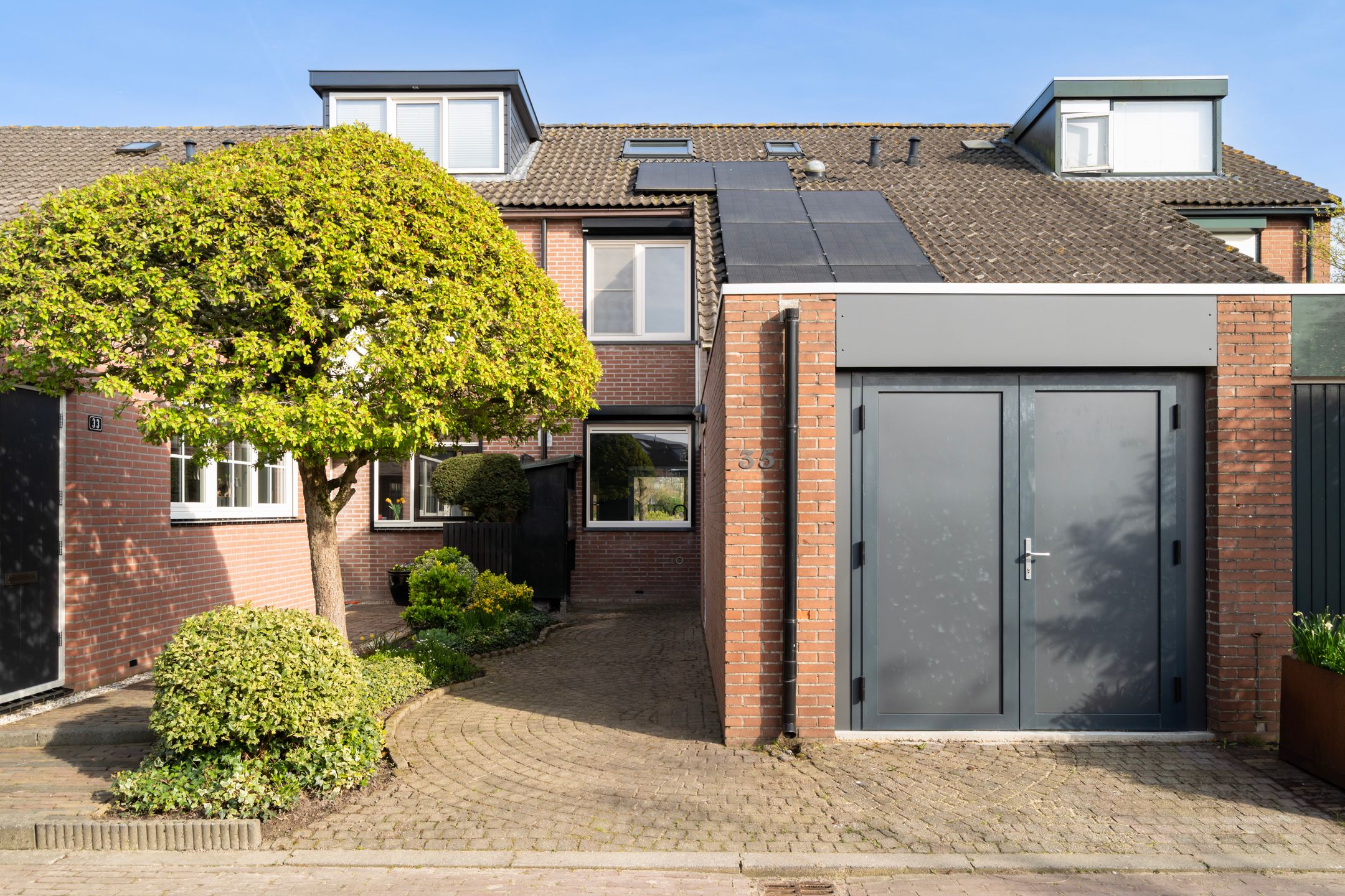Foto van Vlietland 35, Mijnsheerenland