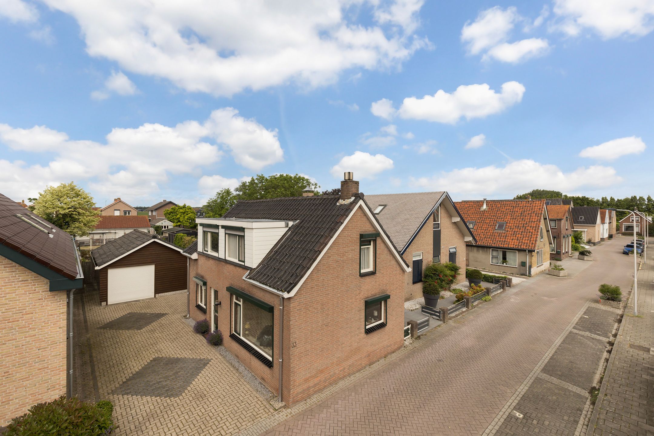 Foto van Schoolweg 33, Numansdorp