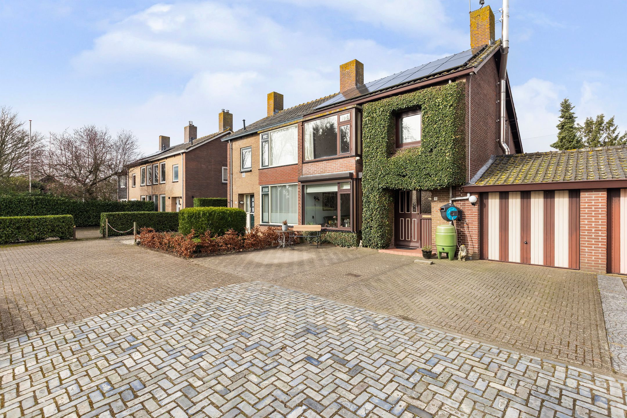 Foto van Veerweg 10, Numansdorp