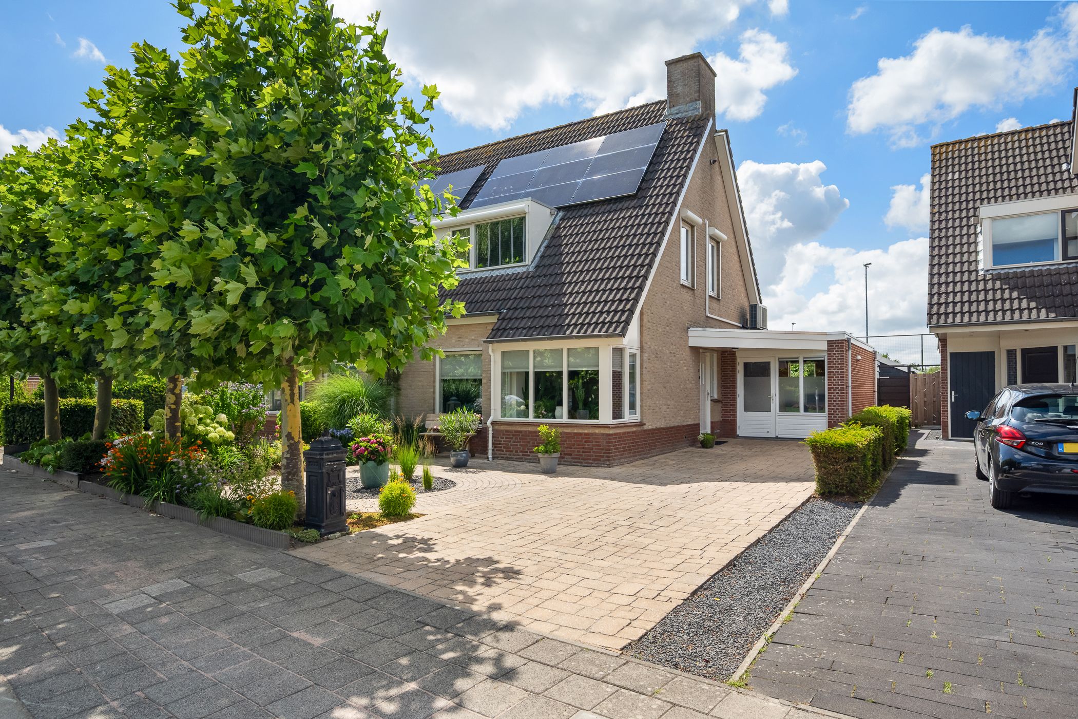 Foto van Burg. Korstanjestraat 77, Klaaswaal