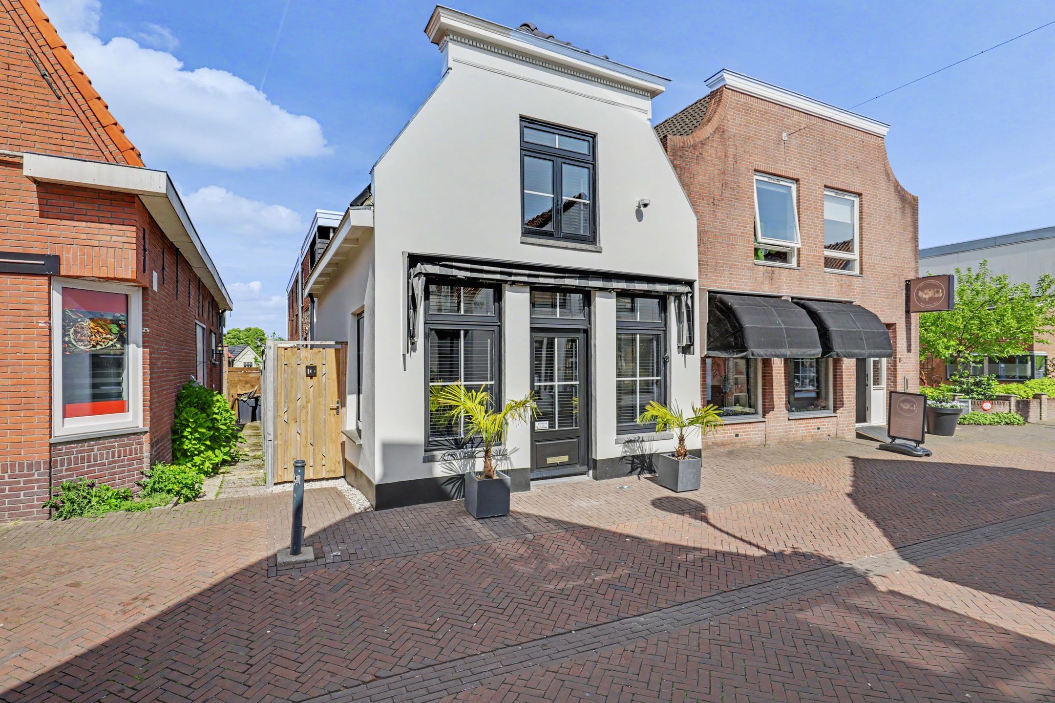 Foto van Kerkstraat 10, Strijen