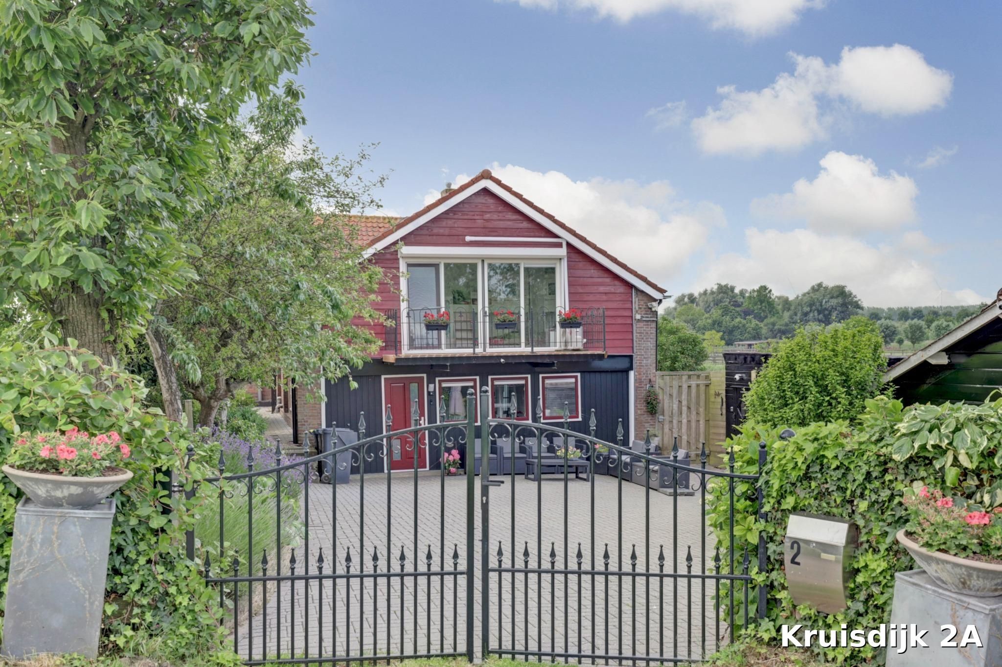 Foto van Kruisdijk 2A, Strijen