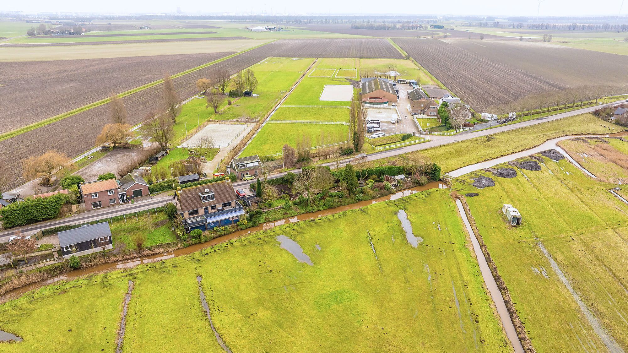 Foto van Weelsedijk 54, Strijen