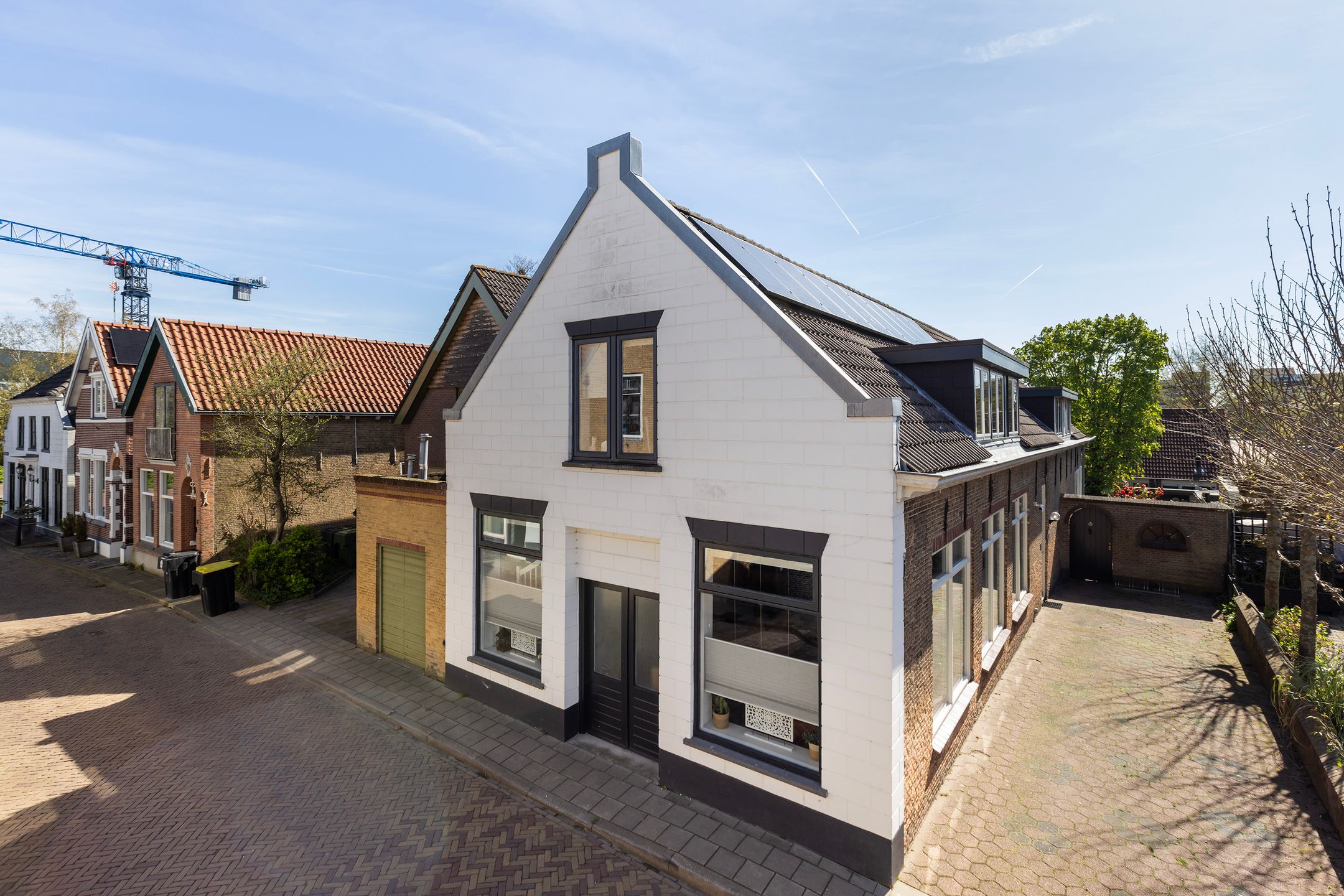Foto van Schouteneinde 12, Puttershoek
