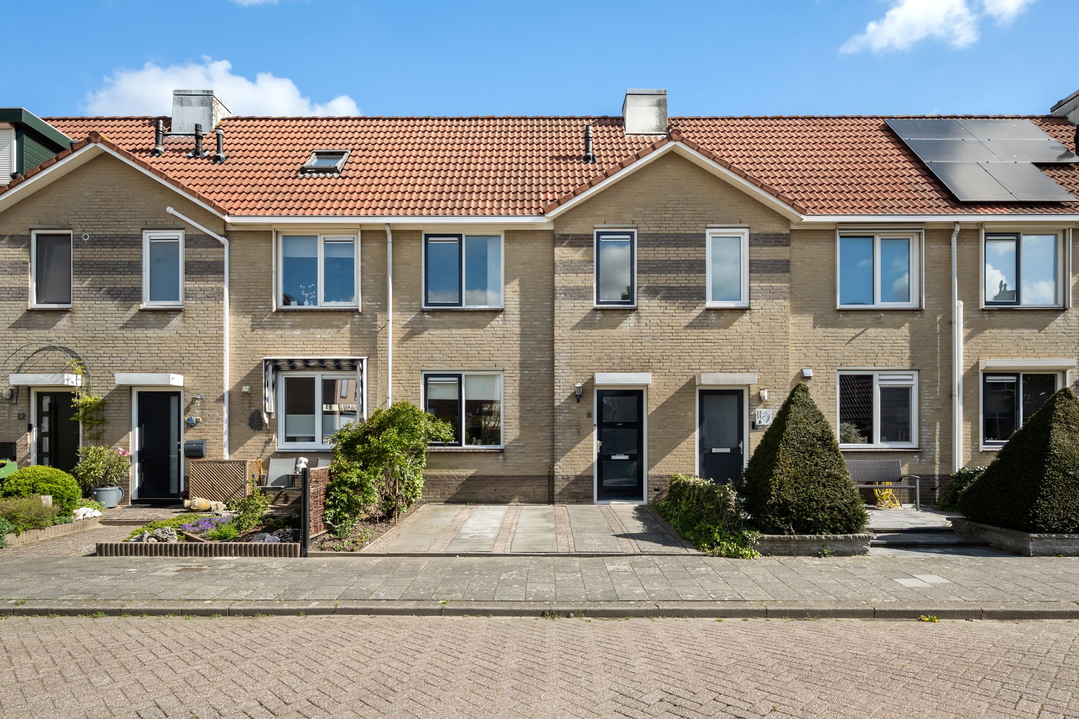 Foto van Biezenbloker 8, Puttershoek