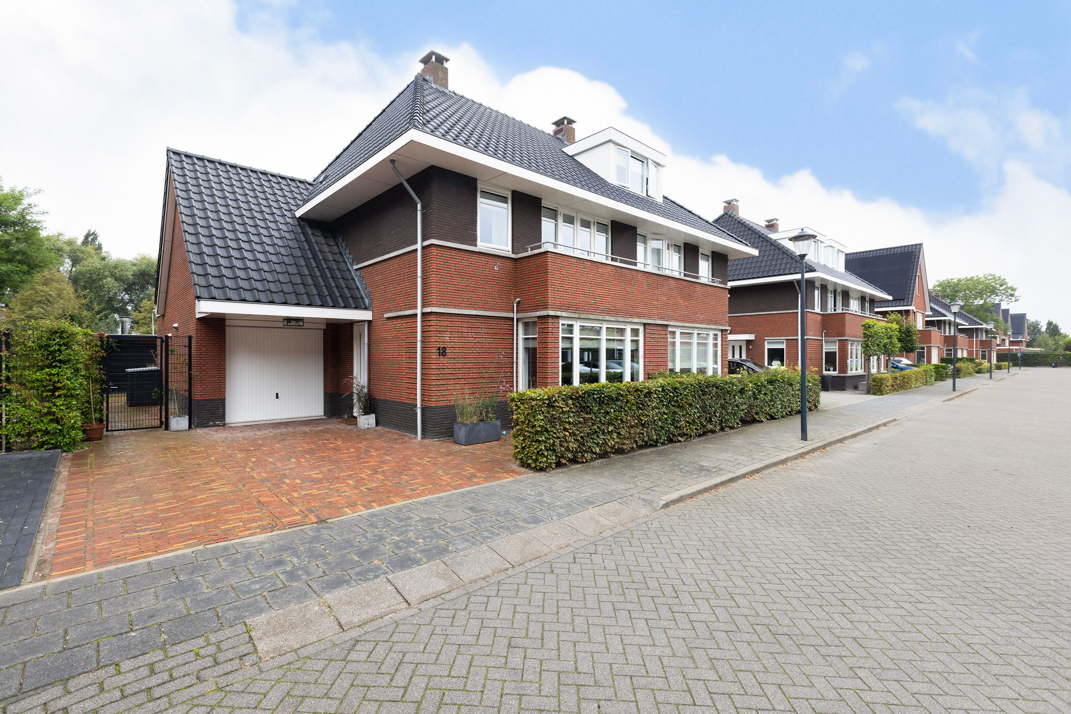 Foto van Dorslaan 18, Puttershoek