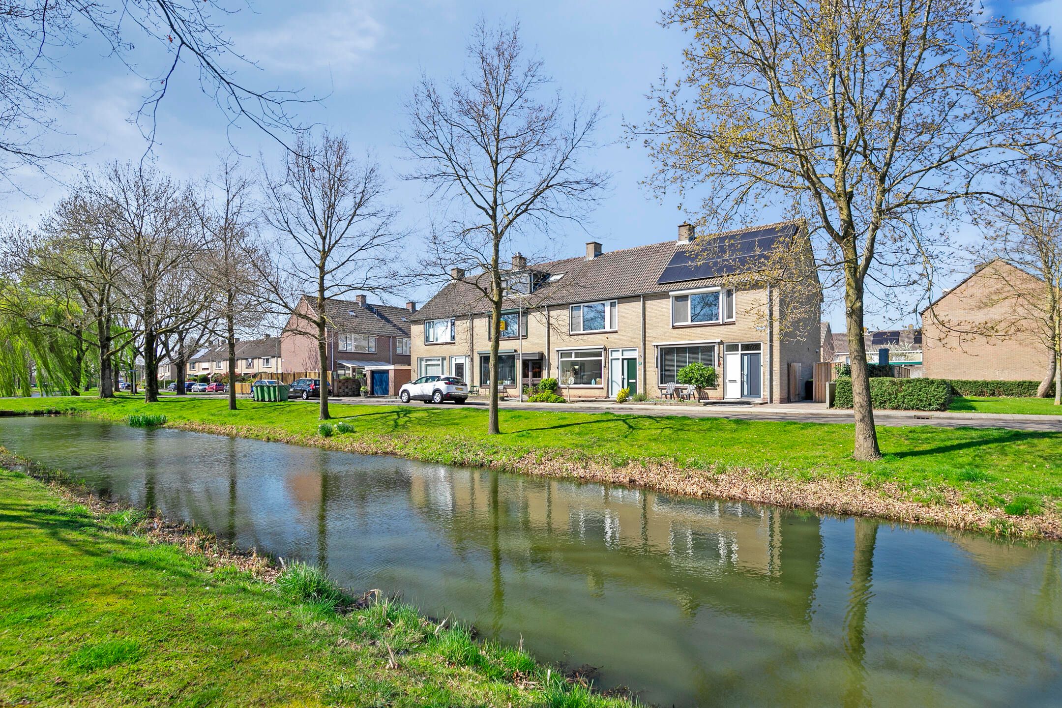 Foto van Eikenlaan 3, Puttershoek