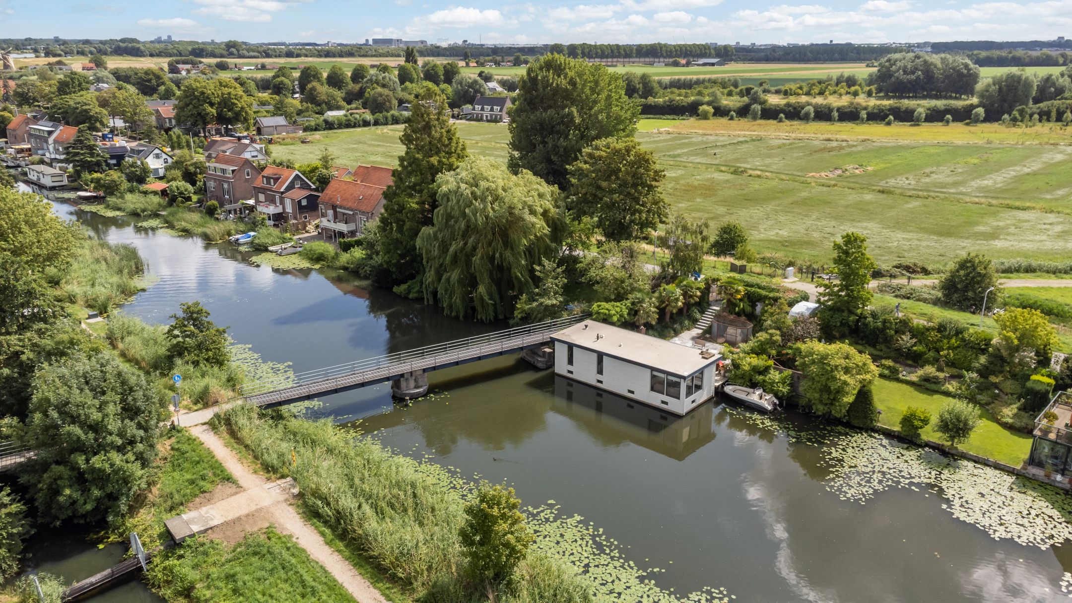 Foto van Hoeksedijk 113A, Maasdam