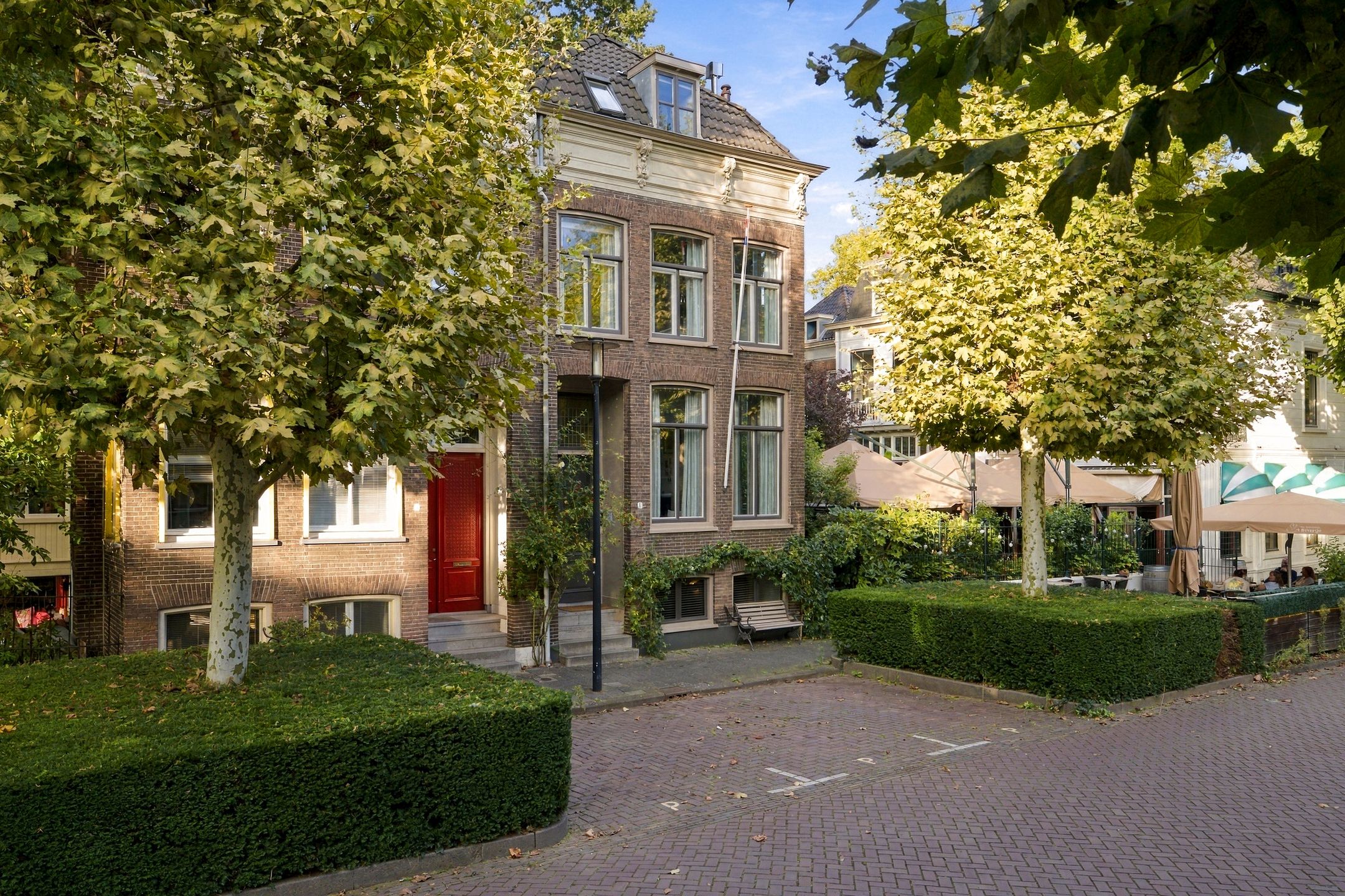 Foto van Oudenhovenstraat 1, Dordrecht