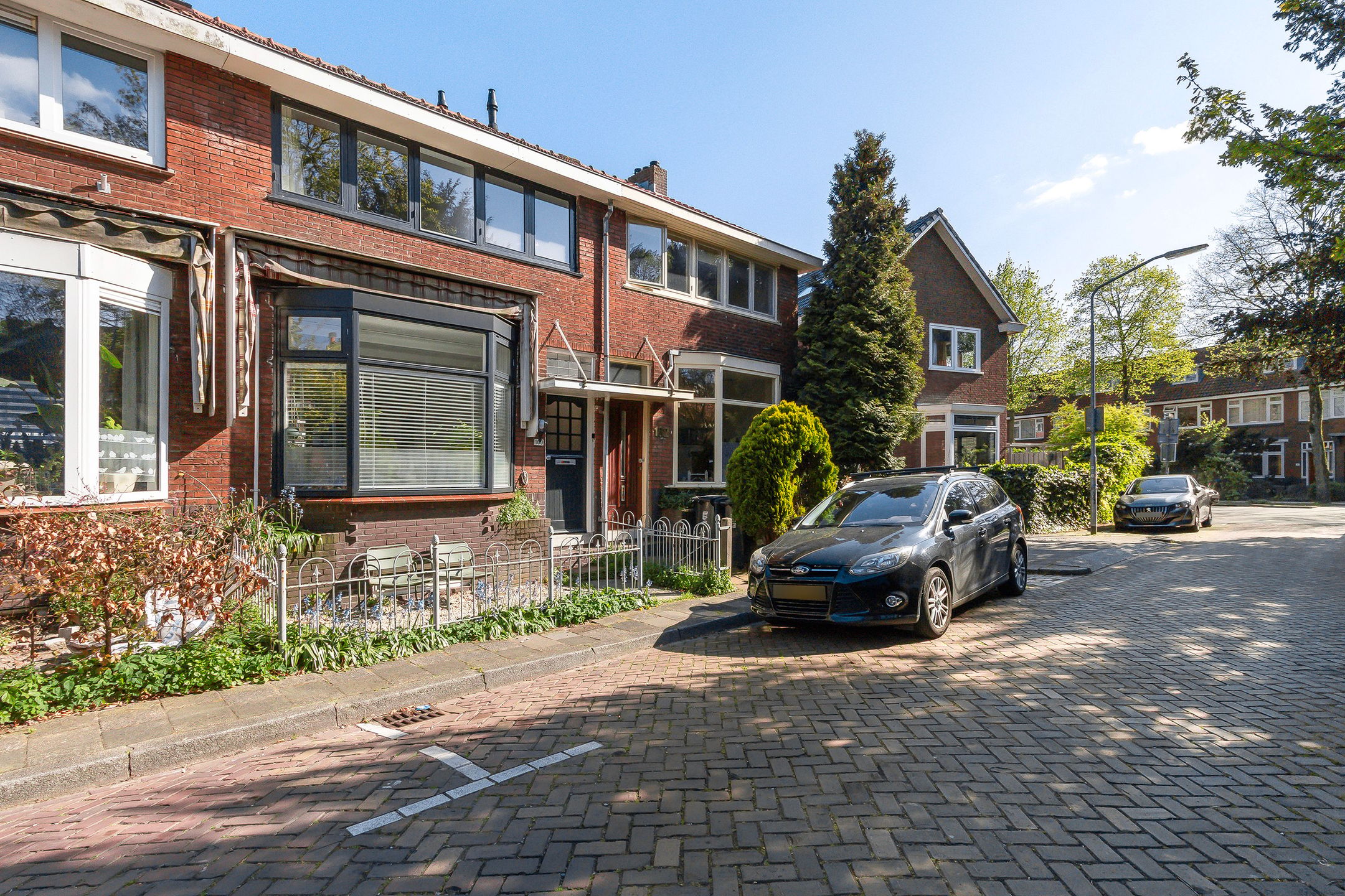Foto van Floresstraat 100, Dordrecht
