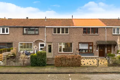 Foto van Vincent van Goghstraat 82, Dordrecht