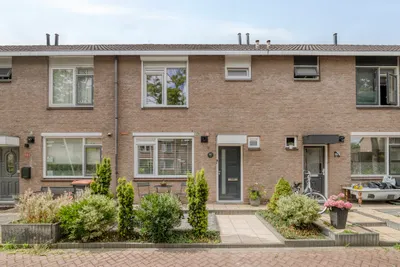 Foto van Pearl Buck-erf 100, Dordrecht