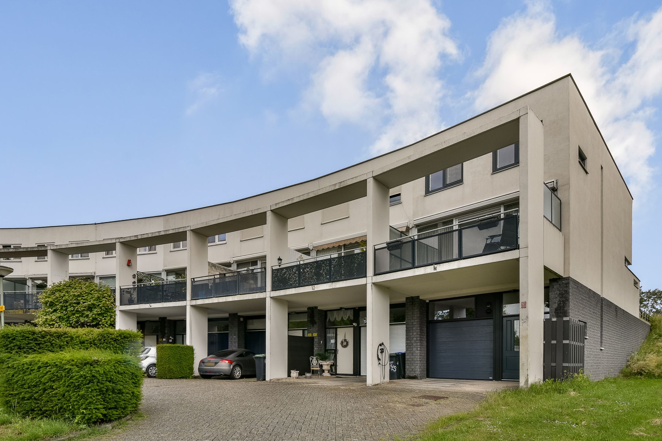 Foto van Van Ravesteyn-erf 144, Dordrecht
