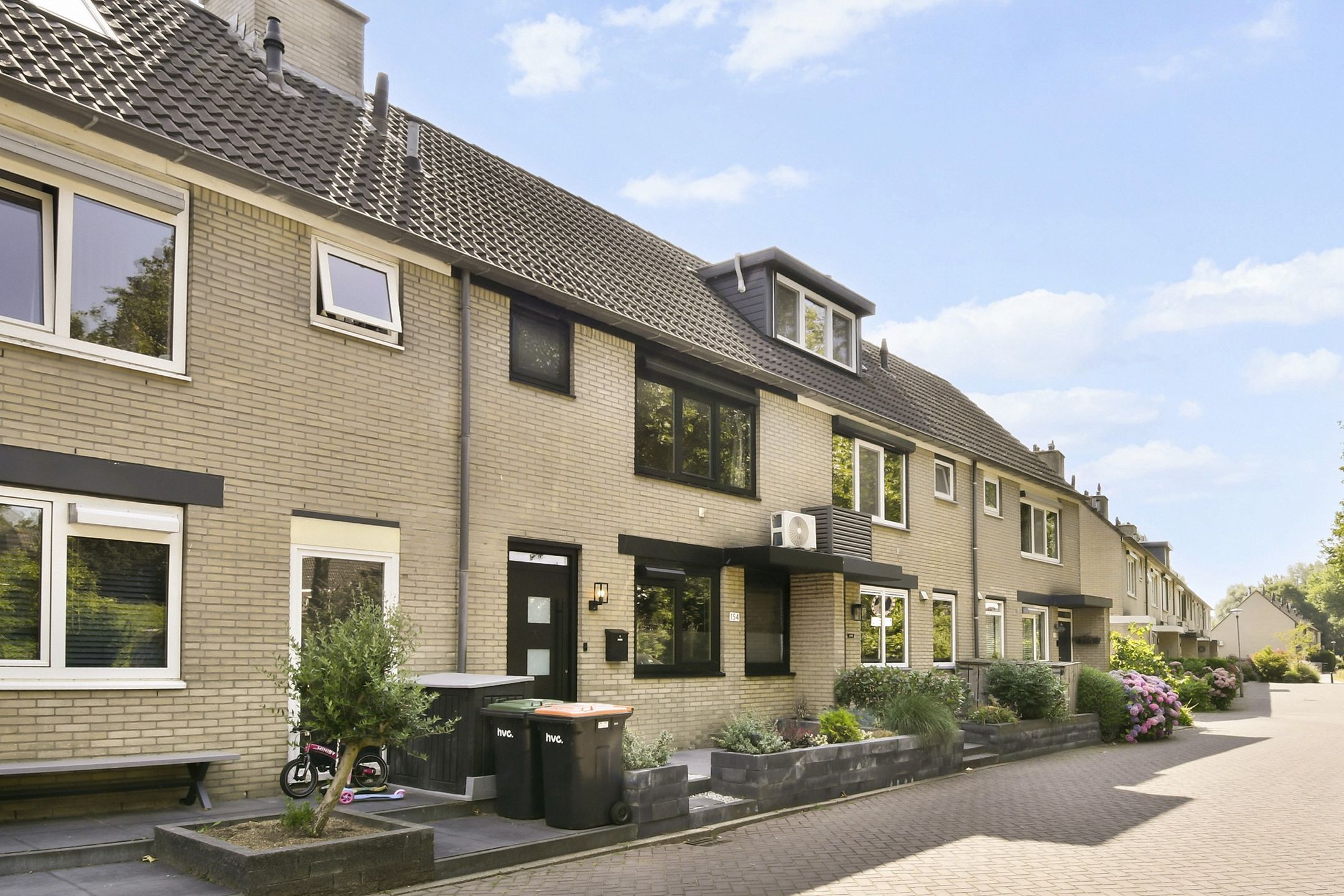Foto van Joke Smit-erf 154, Dordrecht