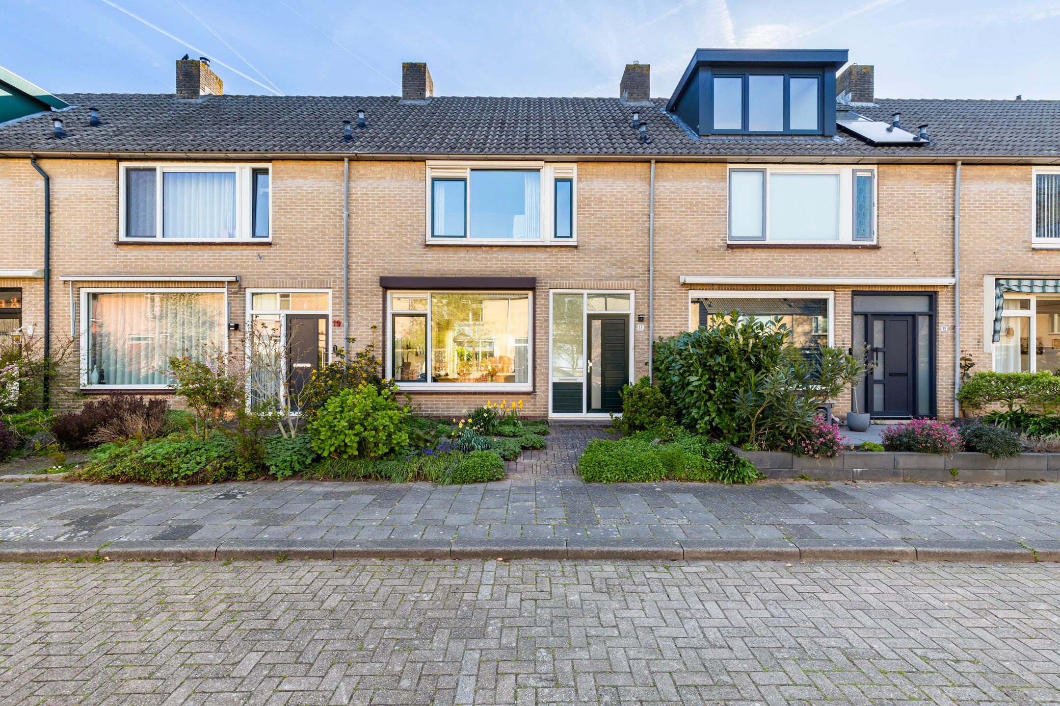 Foto van Jasmijnstraat 17, Dordrecht