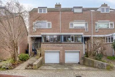 Foto van Luchtenburg 25, Dordrecht