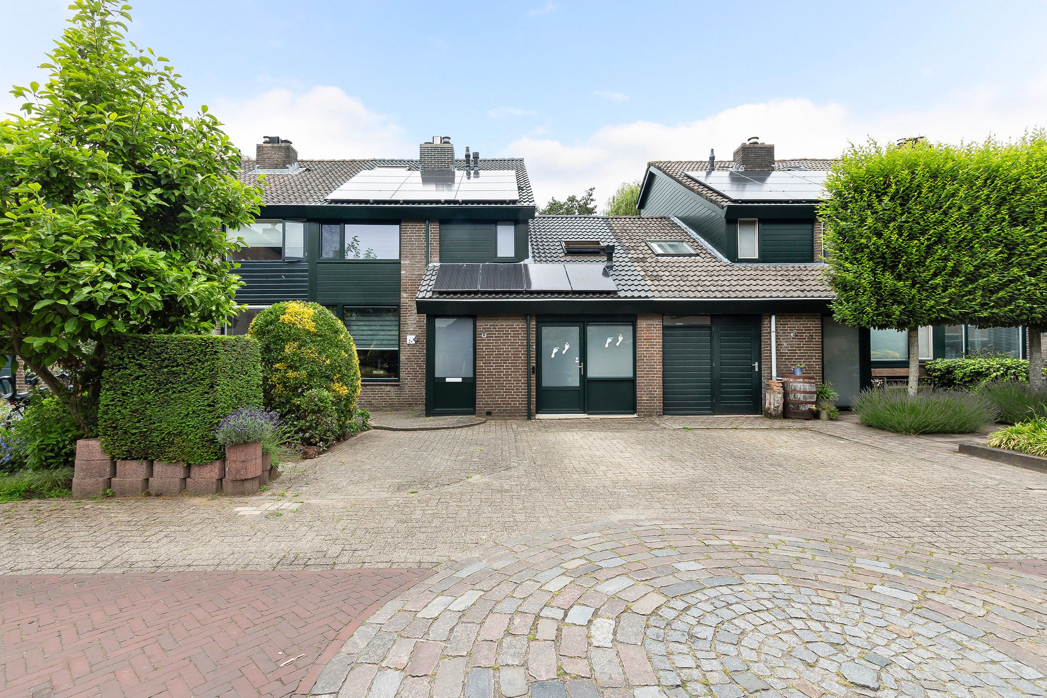 Foto van Zwaluwenburg 18, Dordrecht
