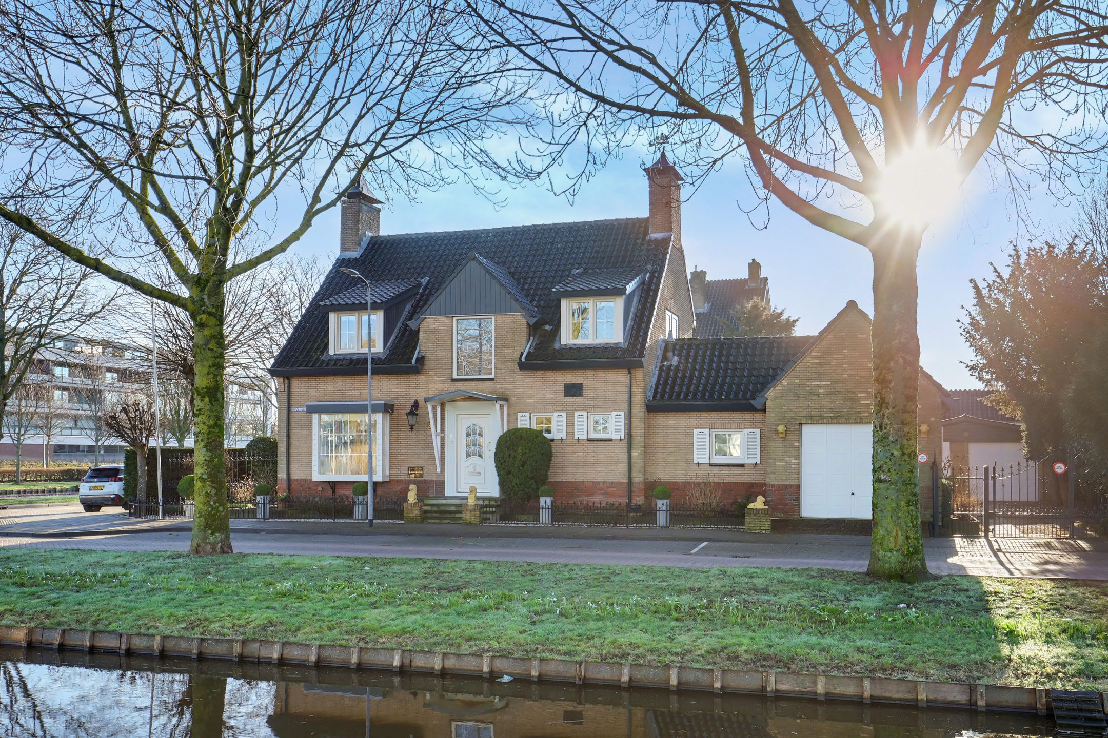 Foto van Laurensvliet 4, Zwijndrecht