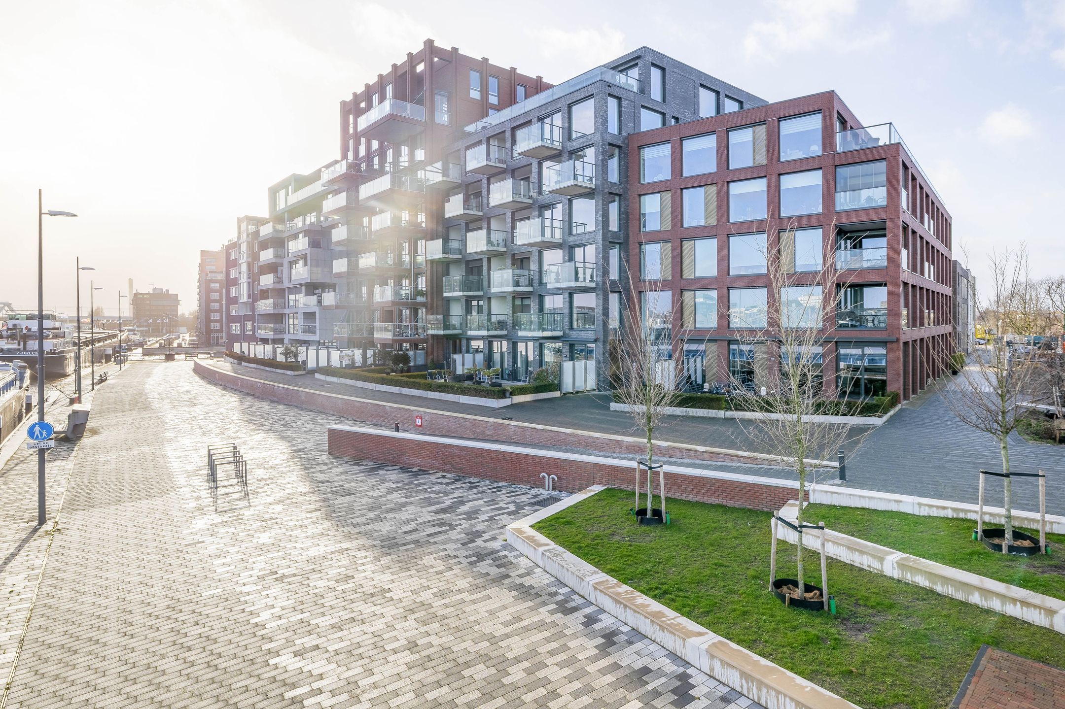 Foto van Euryzakade 104, Zwijndrecht