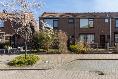 Foto van Mesdagstraat 18, Zwijndrecht