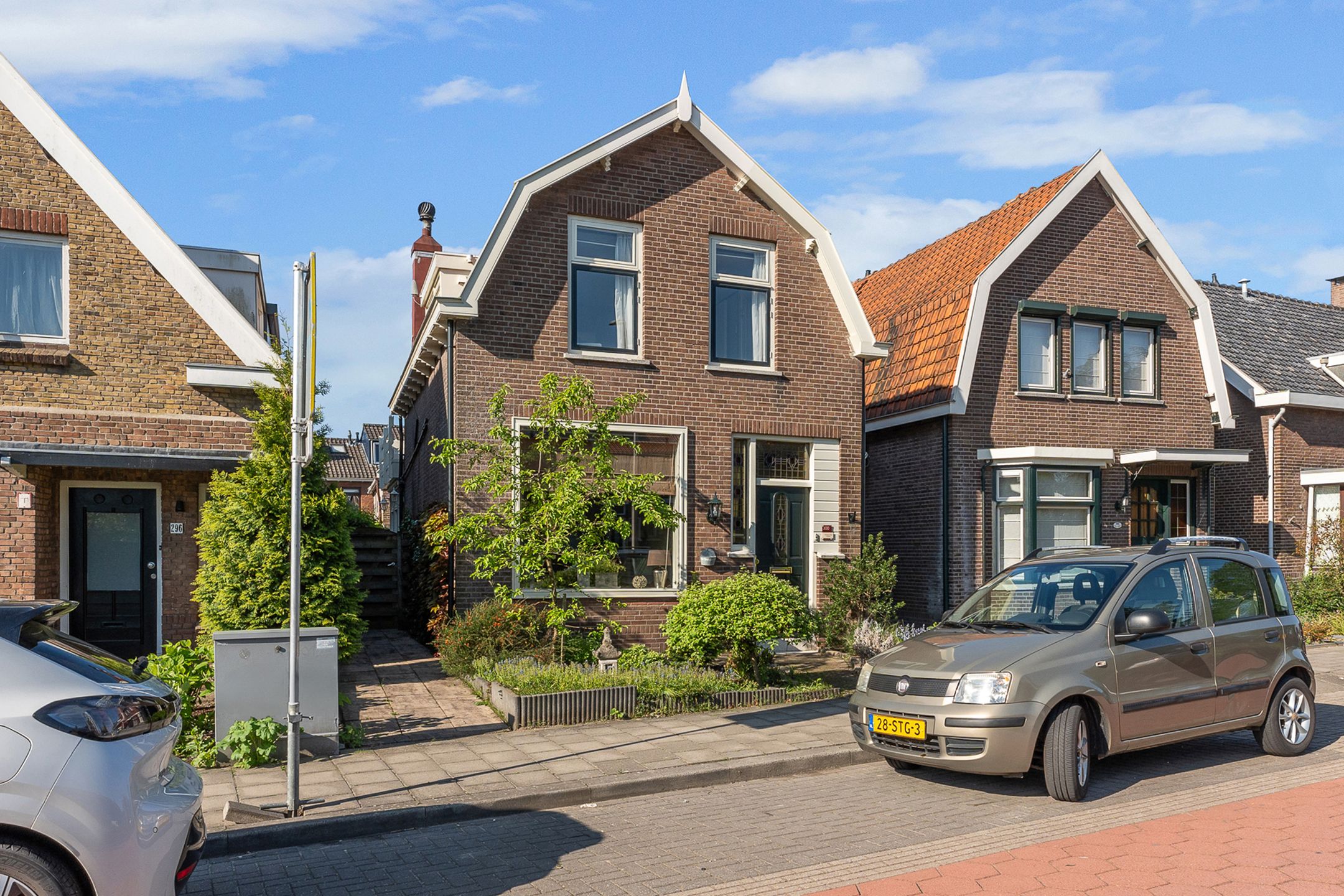 Foto van Langeweg 300, Zwijndrecht