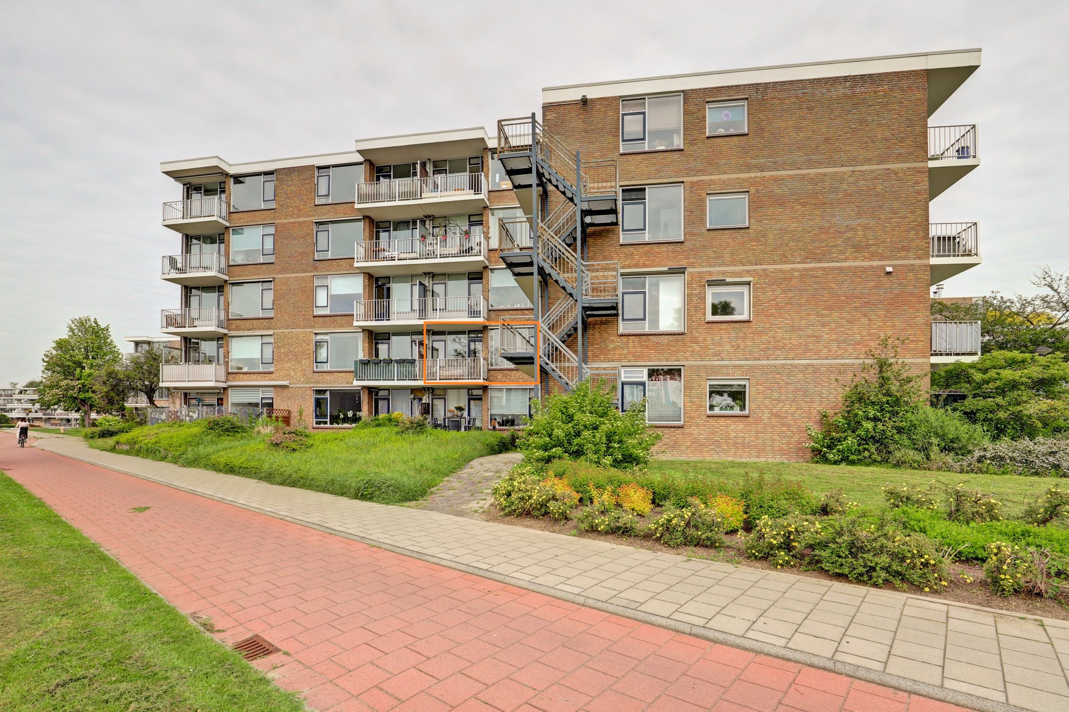 Foto van Henegouwen 14, Zwijndrecht