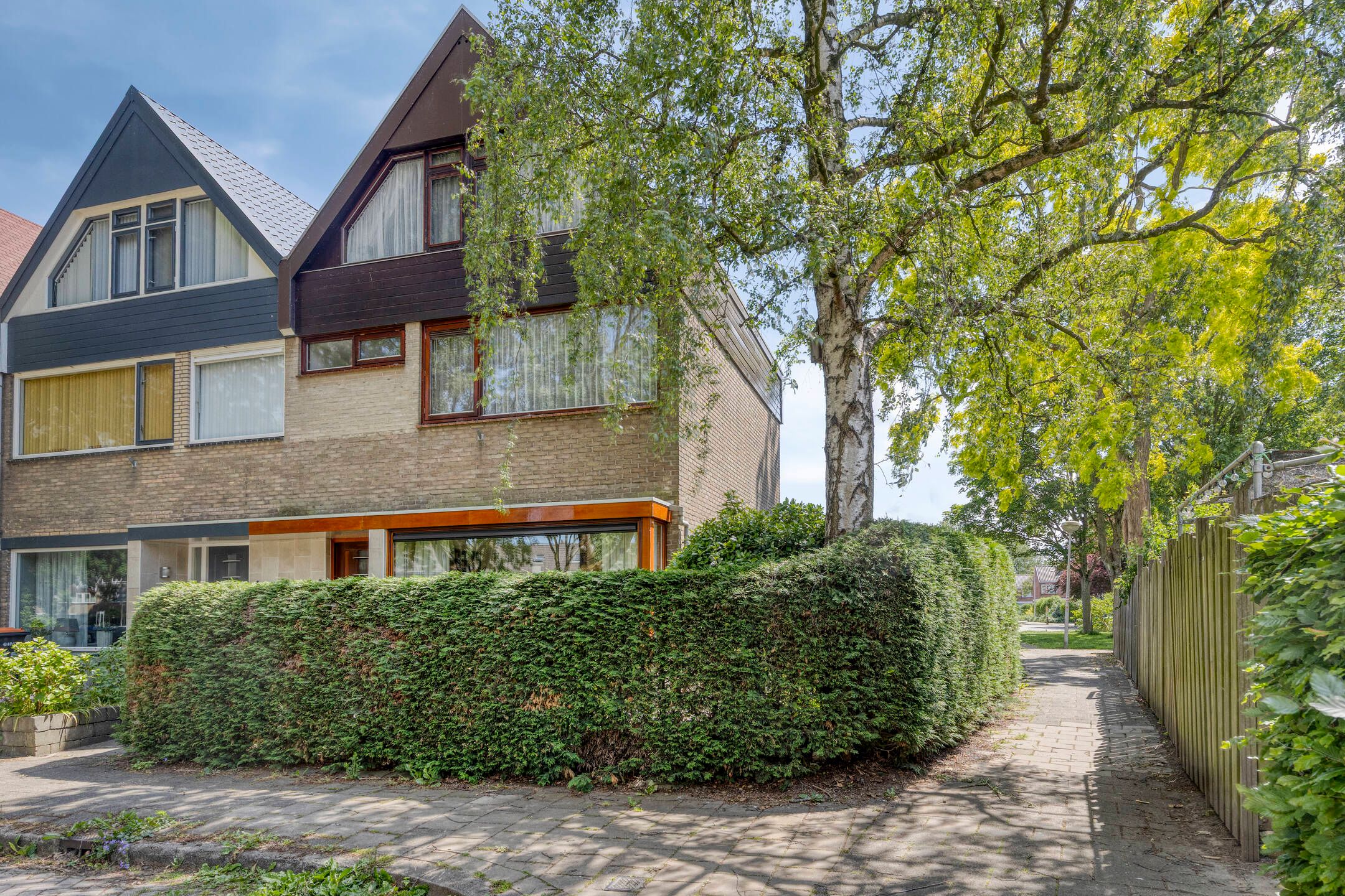 Foto van Gerrit van der Veenstraat 30, Zwijndrecht