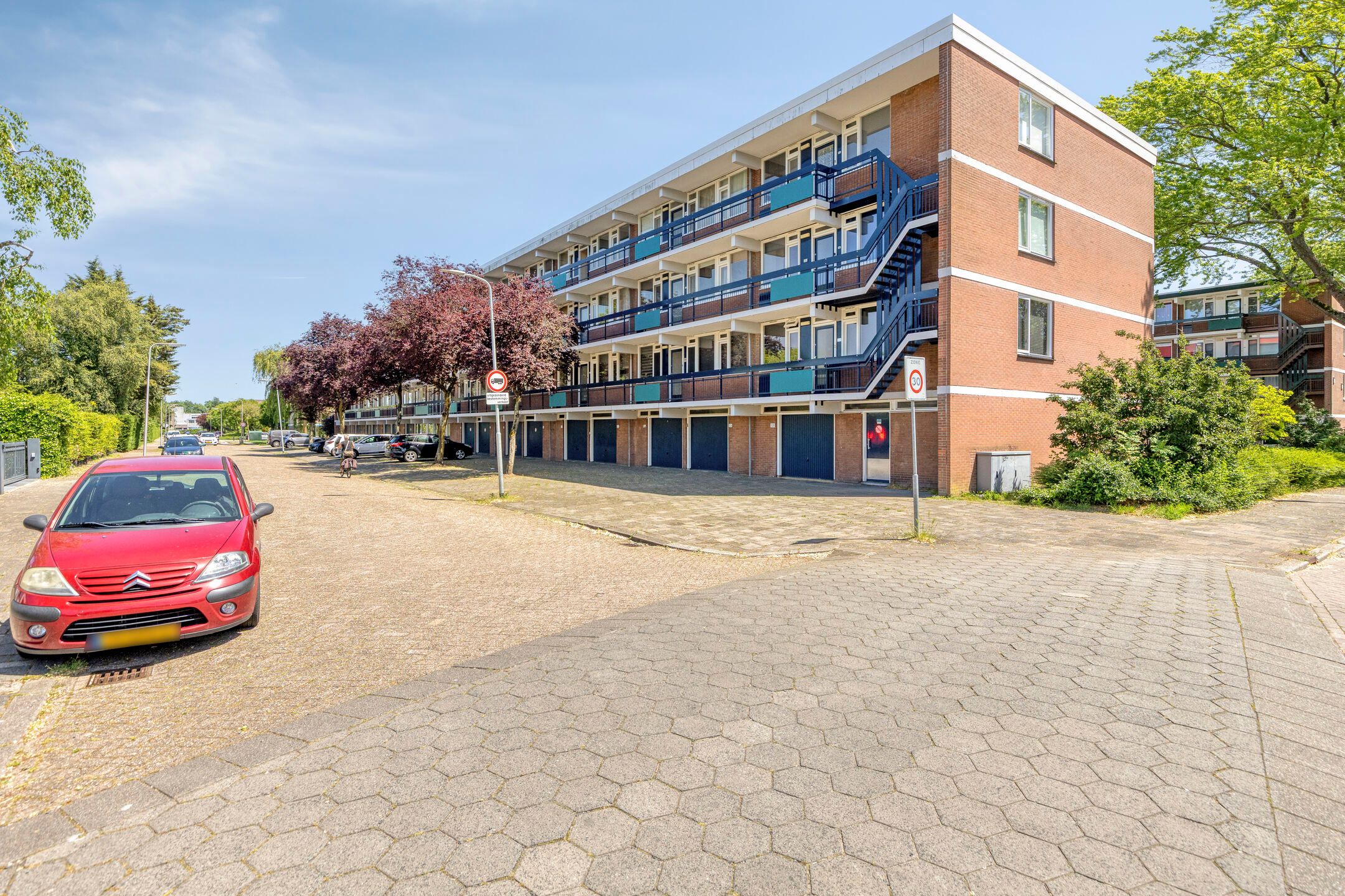 Foto van Anjerstraat 164, Zwijndrecht